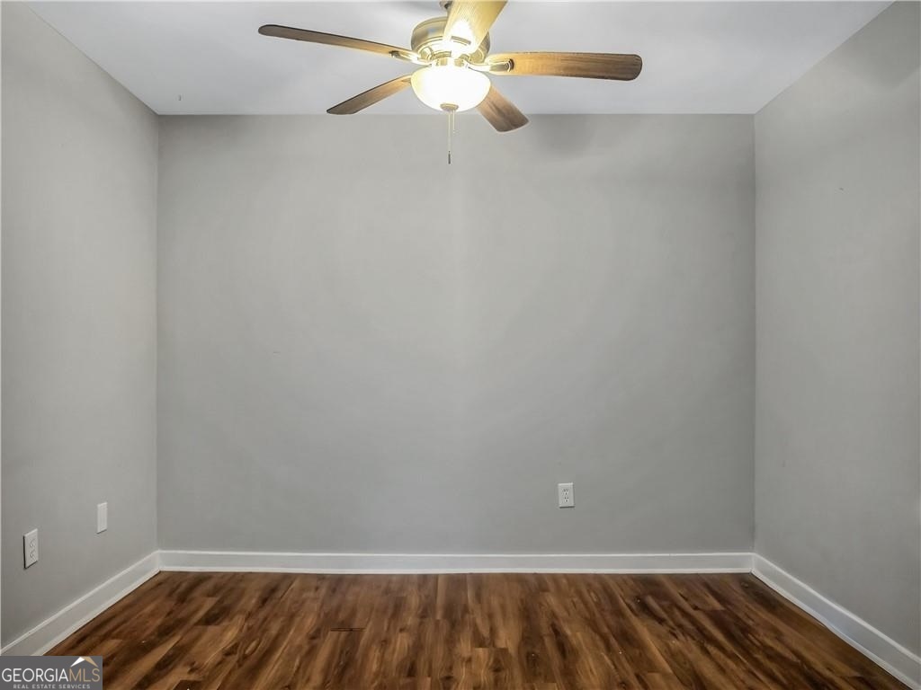 355 Commerce Place # C Property Photo 24