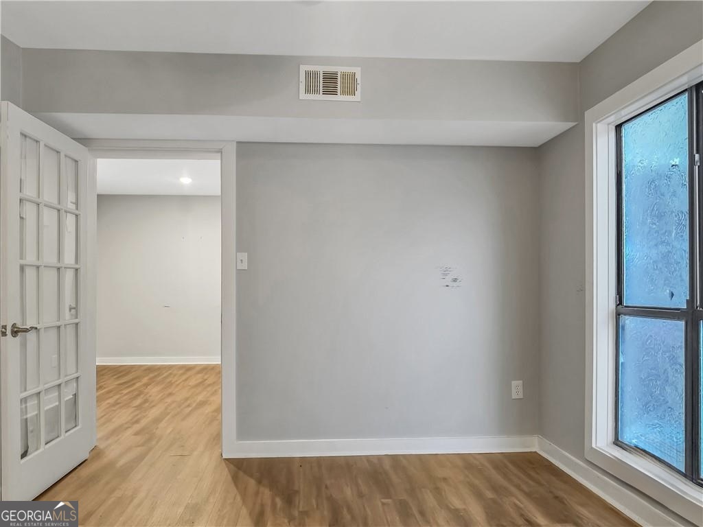 355 Commerce Place # C Property Photo 28