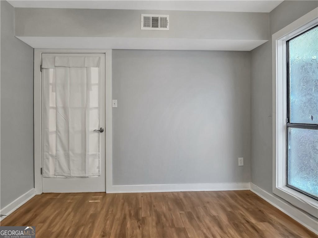 355 Commerce Place # C Property Photo 30