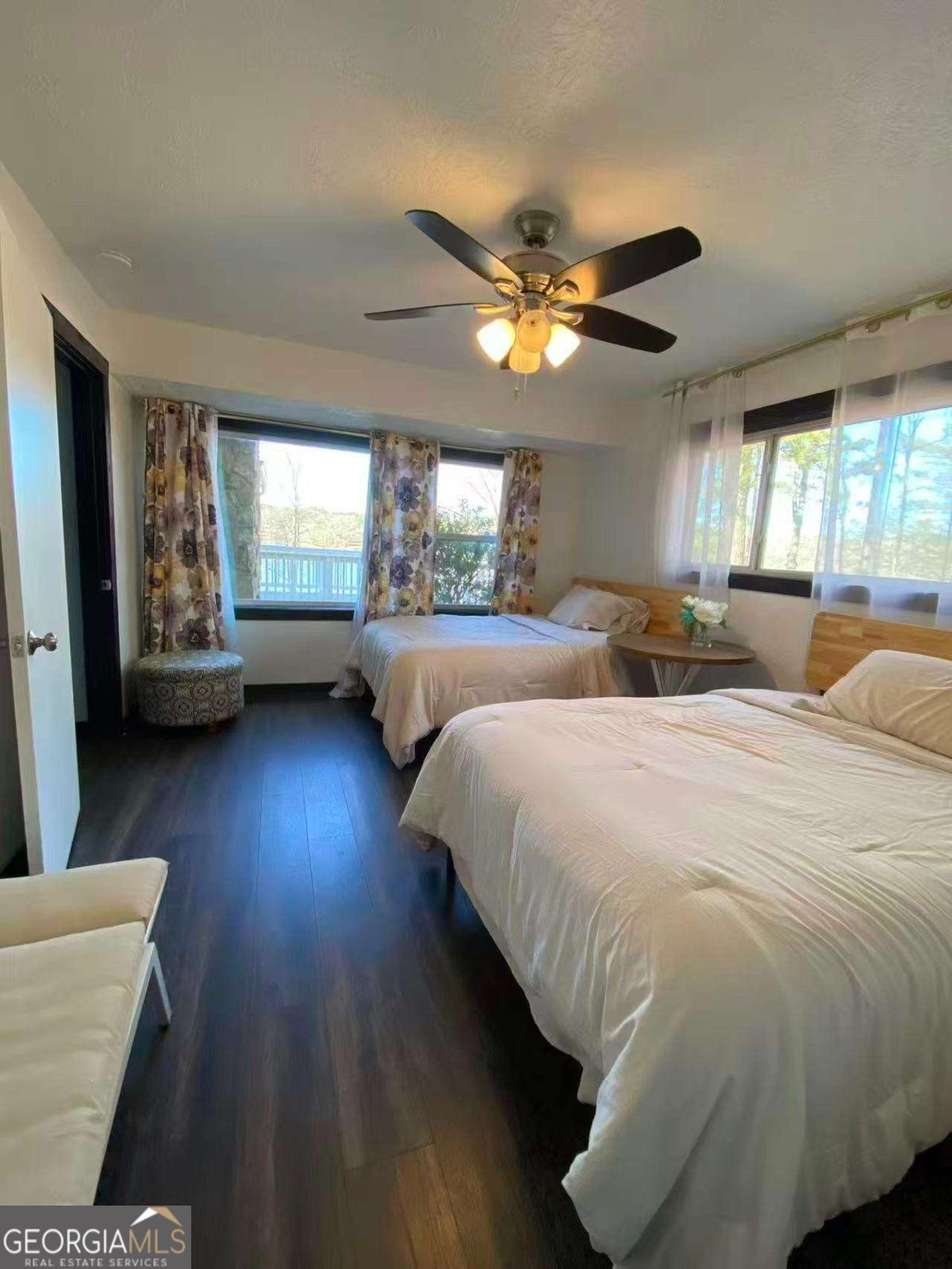 1189 Iris Lake Road Property Photo 10