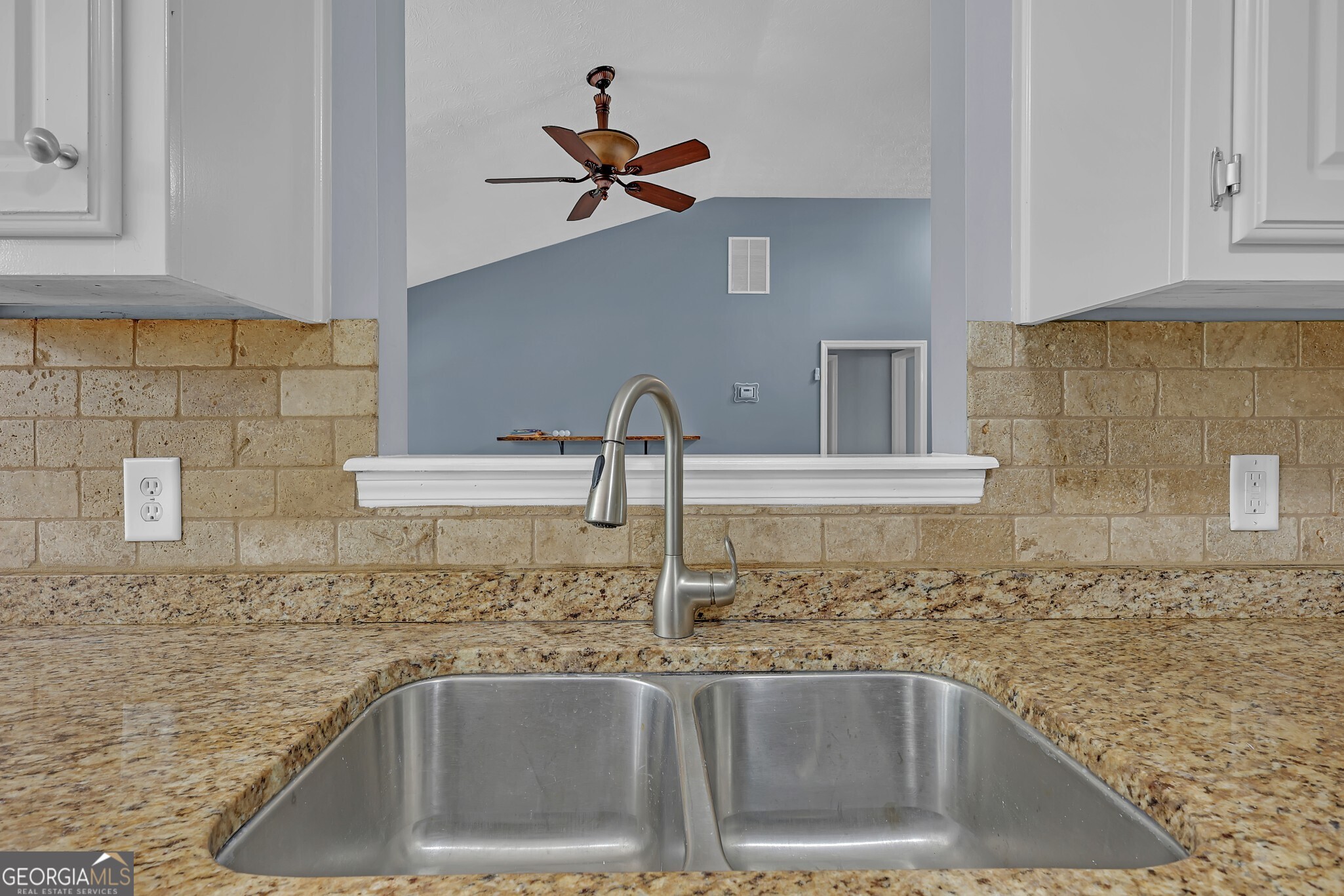 2657 Wildwind Drive Property Photo 24