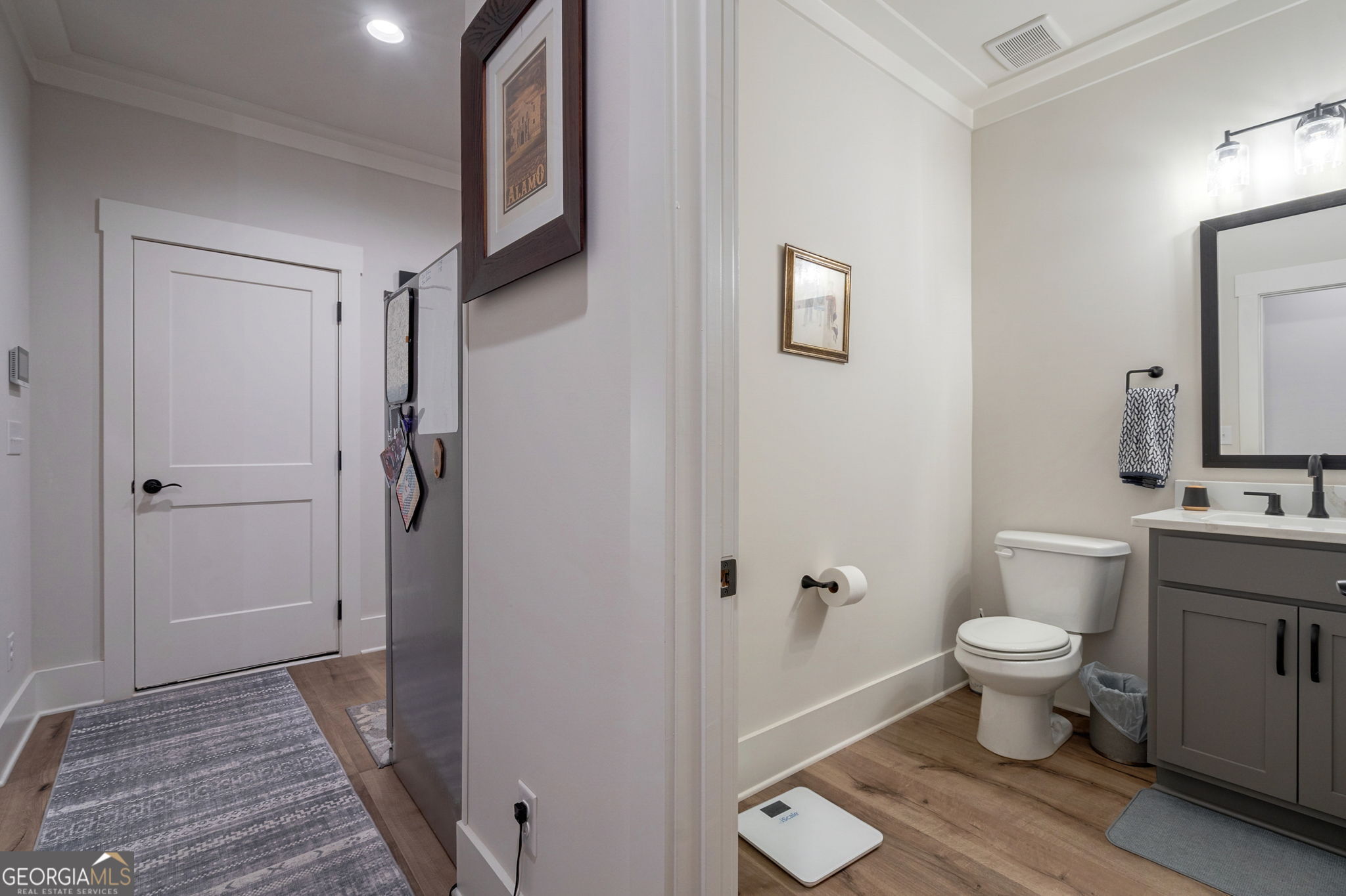 2100 Stonegate Way Property Photo 35