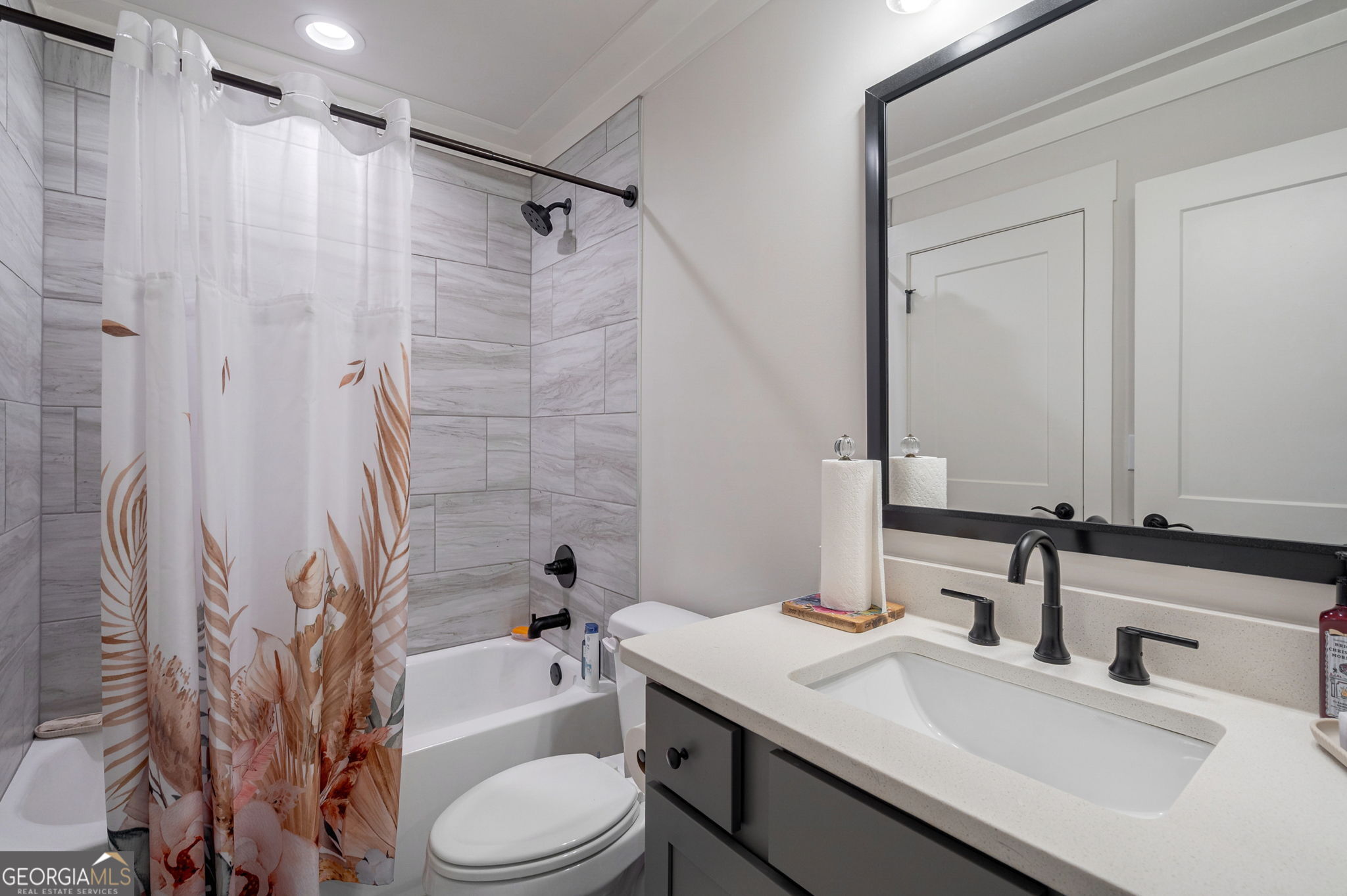 2100 Stonegate Way Property Photo 52