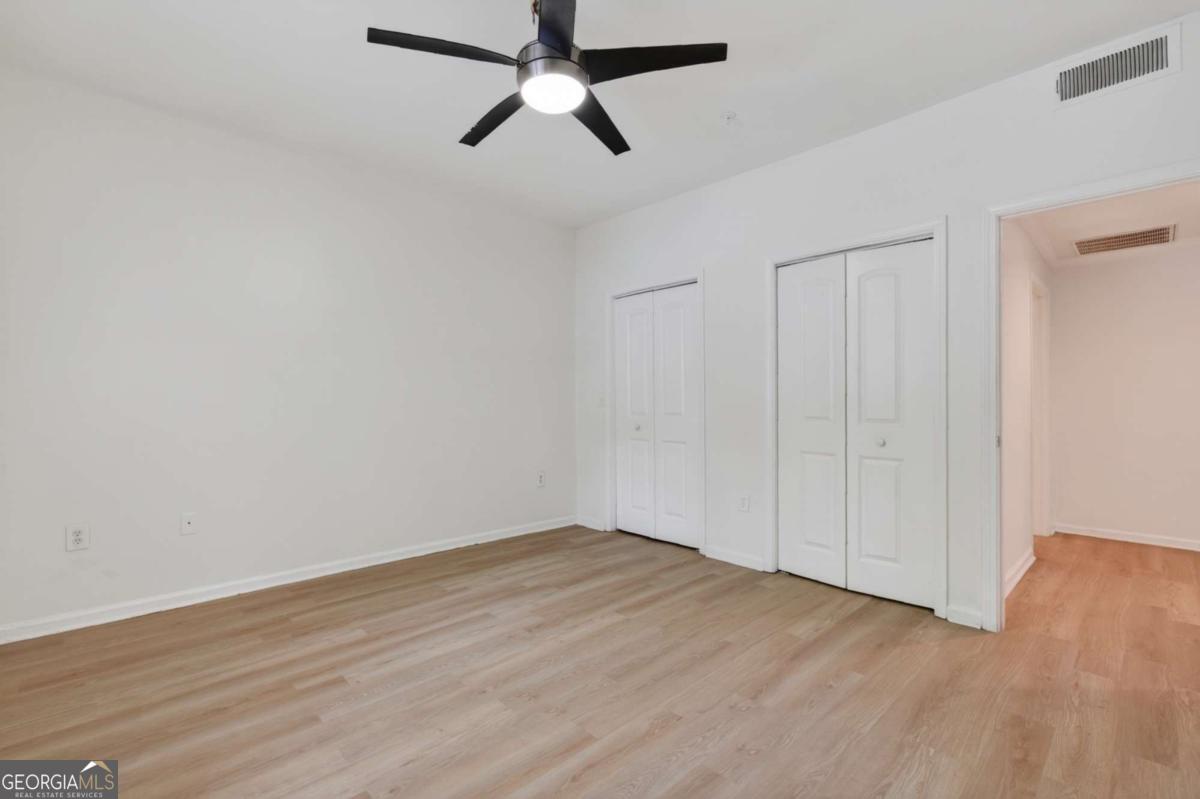 2700 Pine Tree Road Ne # 1011 Property Photo 11