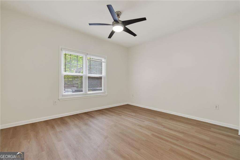 2700 Pine Tree Road Ne # 1011 Property Photo 13