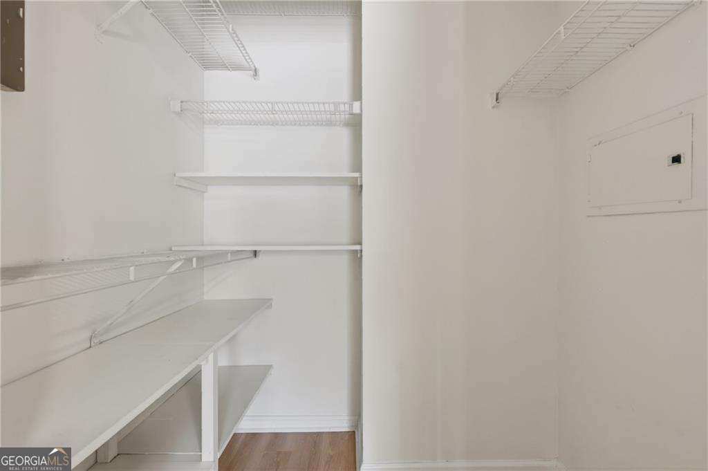 2700 Pine Tree Road Ne # 1011 Property Photo 14
