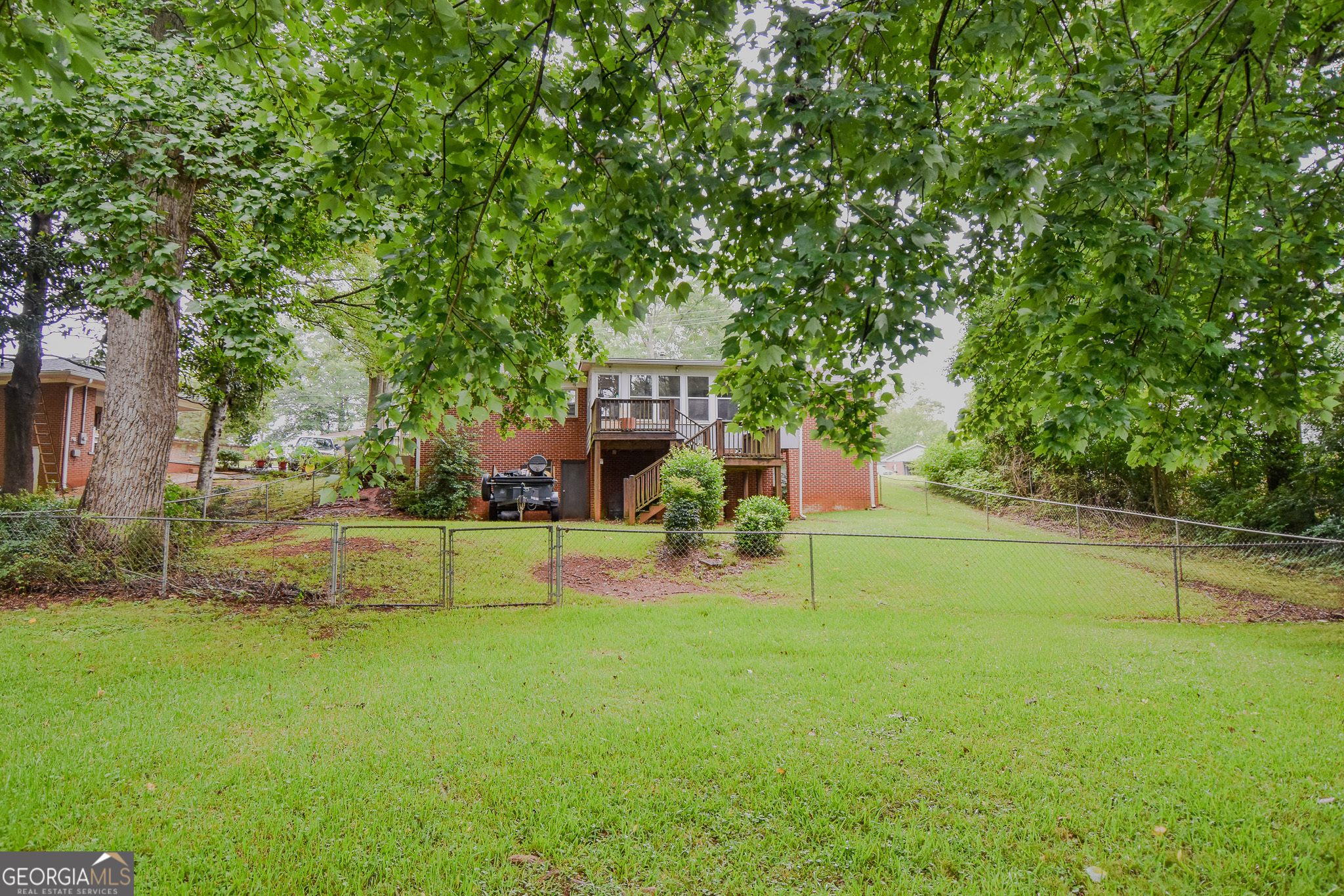 106 Garden Terrace Property Photo 6