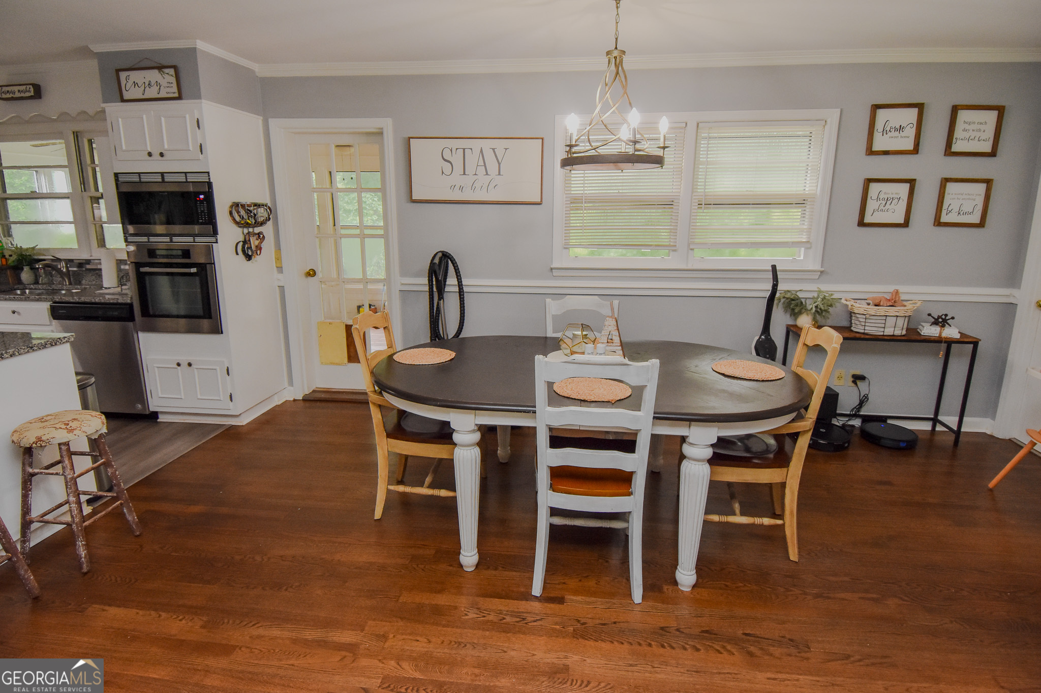 106 Garden Terrace Property Photo 18