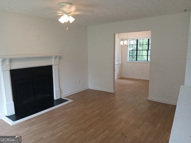 476 Brookfield Way Property Photo 2