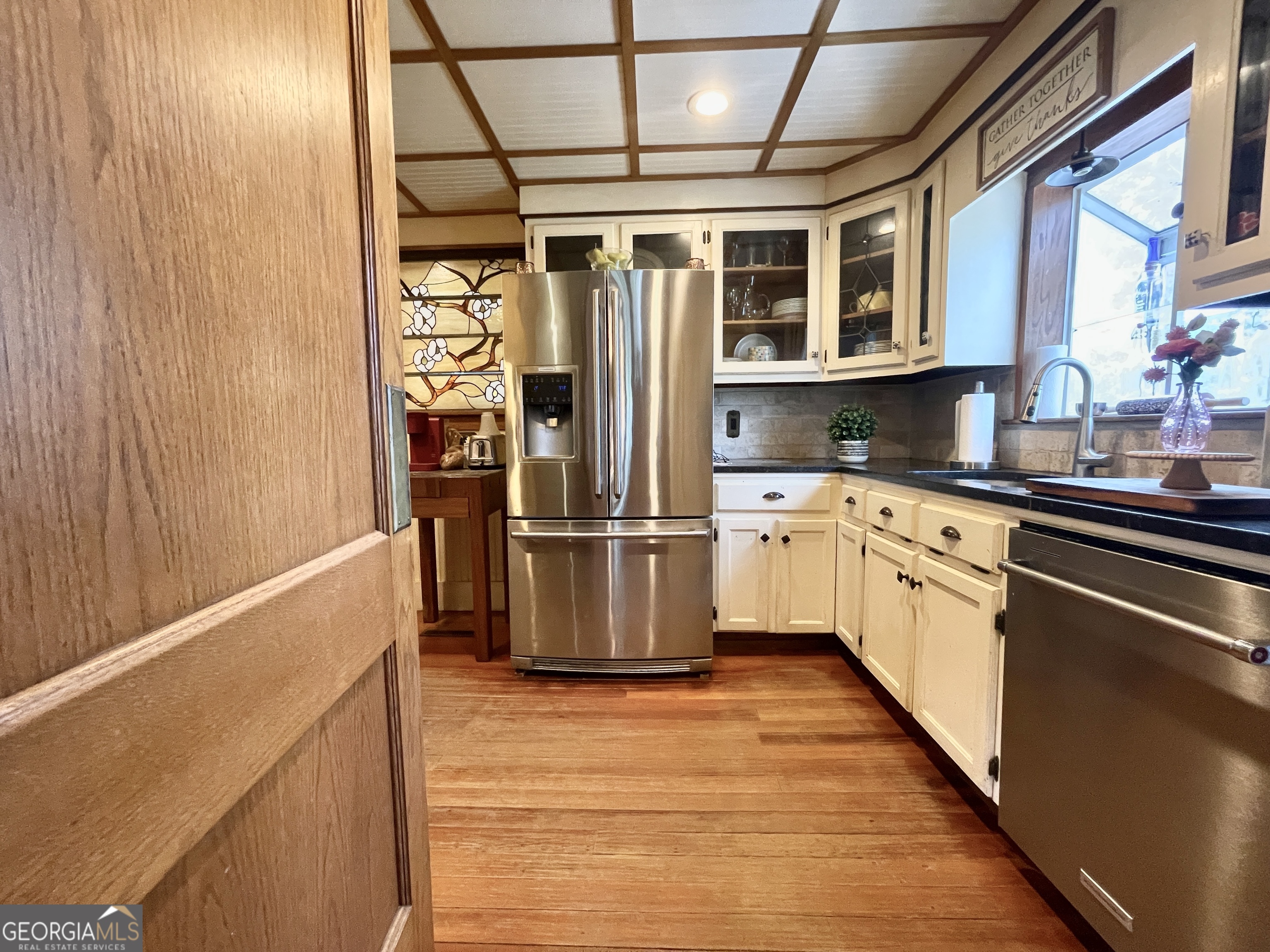 1711 S Holly Street Property Photo 19