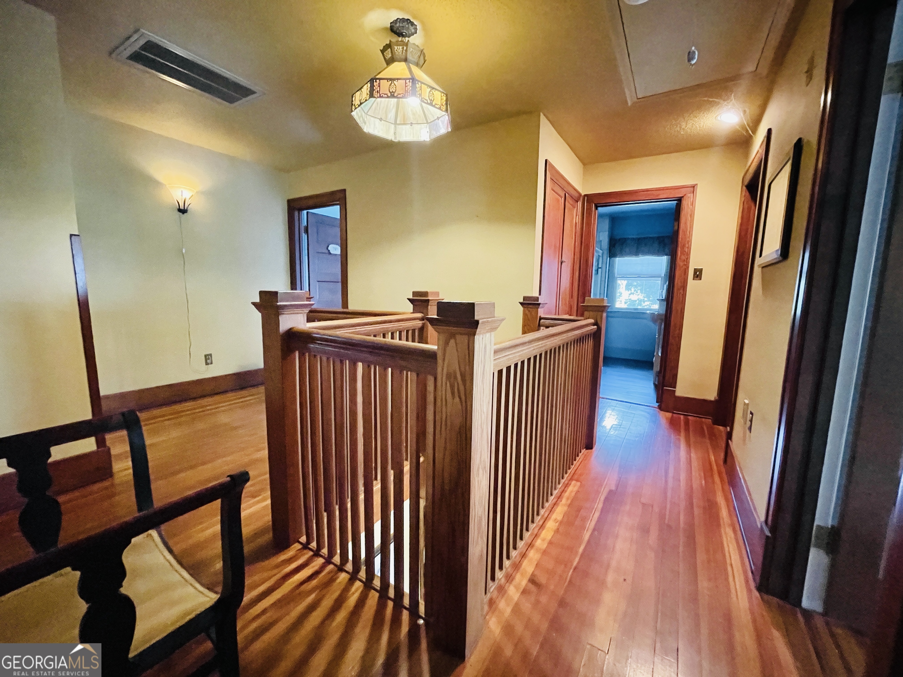 1711 S Holly Street Property Photo 41