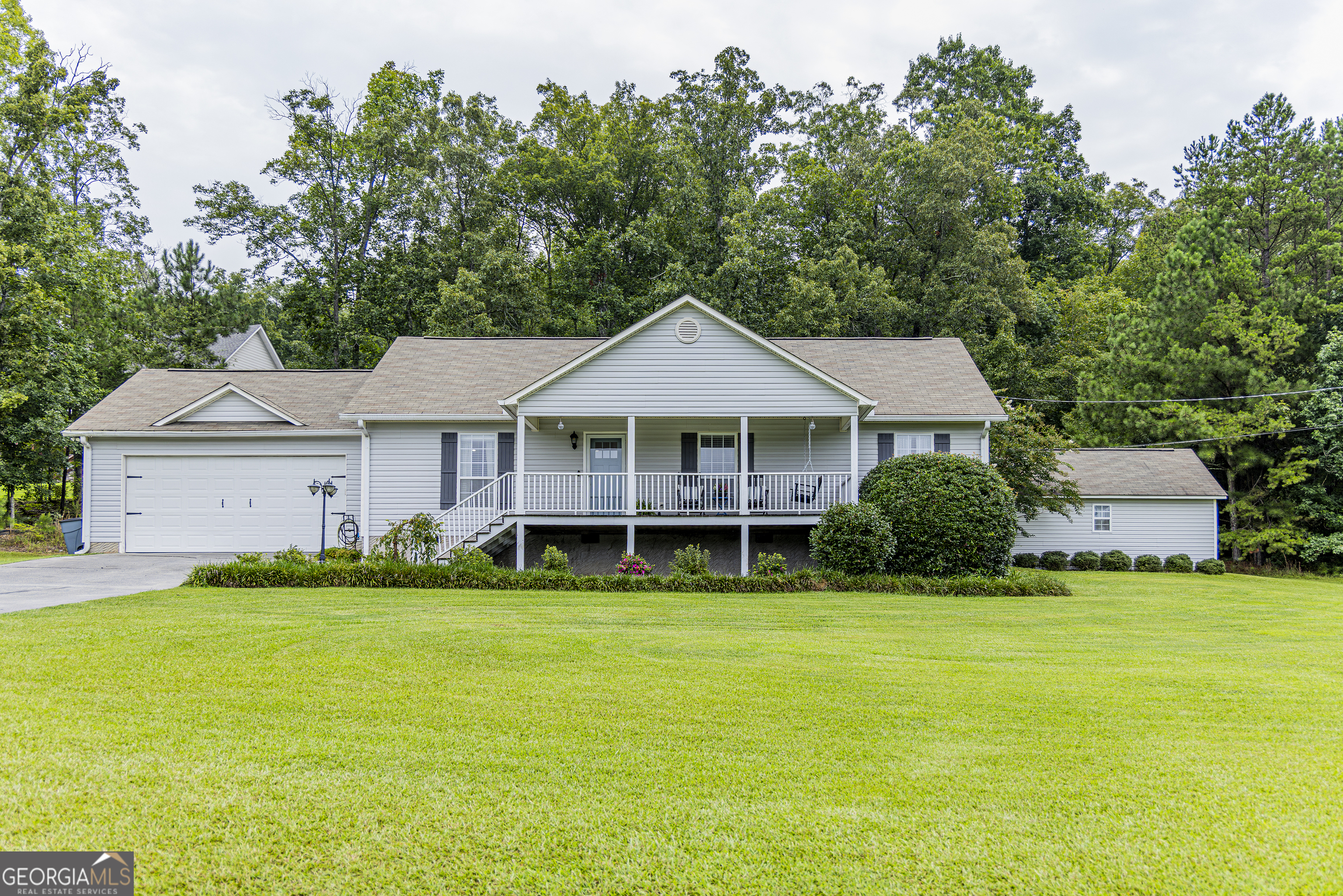 608 Ward Mountain Road Property Photo 1