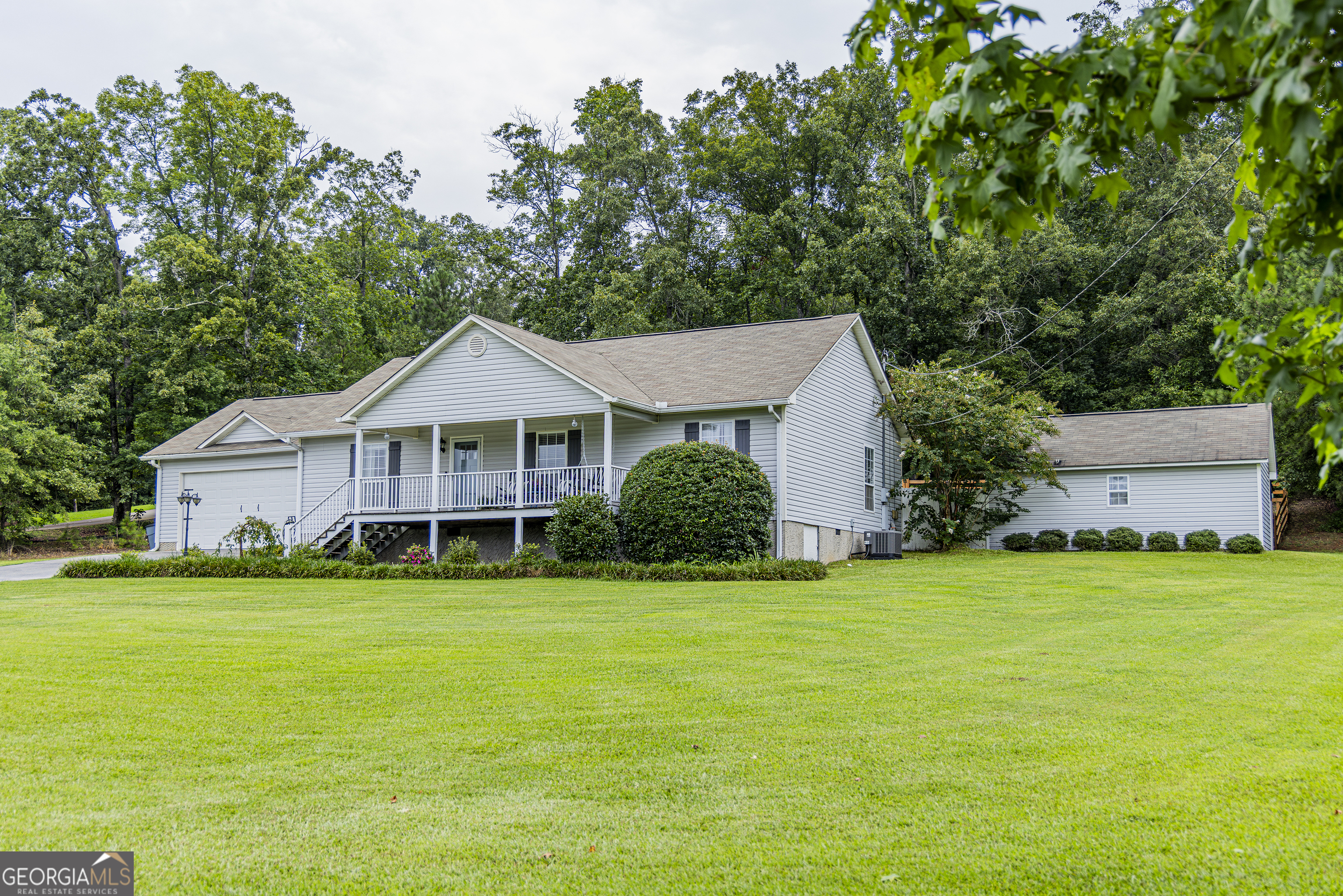 608 Ward Mountain Road Property Photo 2