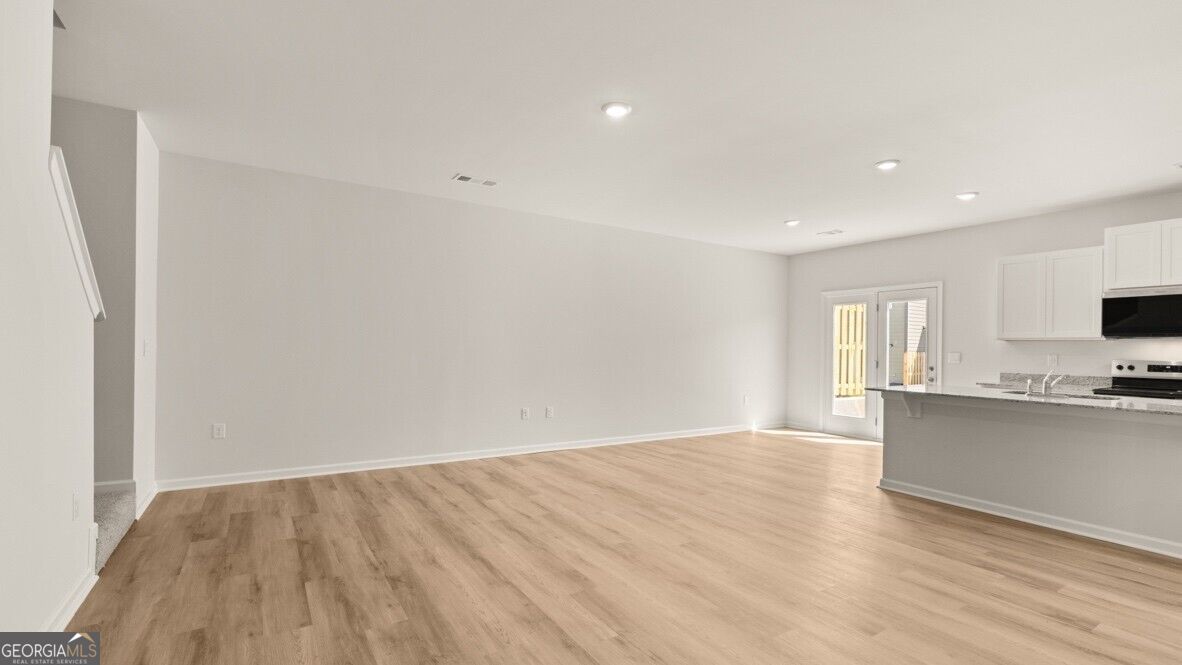 75 Pepperbush Way Property Photo 11
