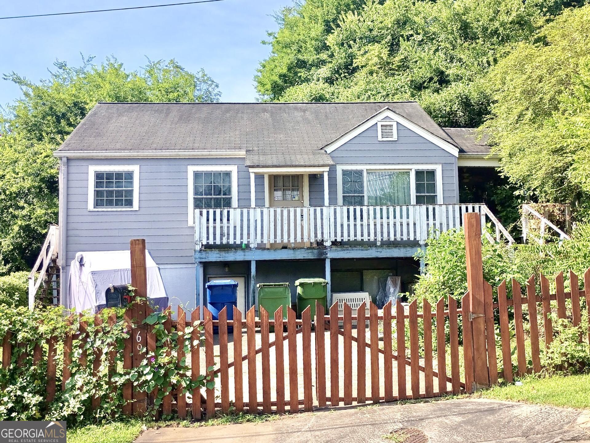 691 McDonald Street SE Property Photo 1