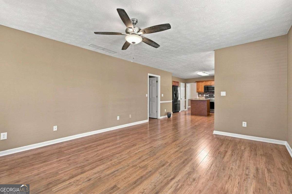 9878 Point View Drive Property Photo 9