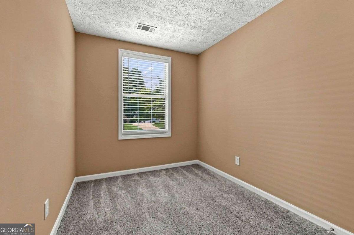 9878 Point View Drive Property Photo 15