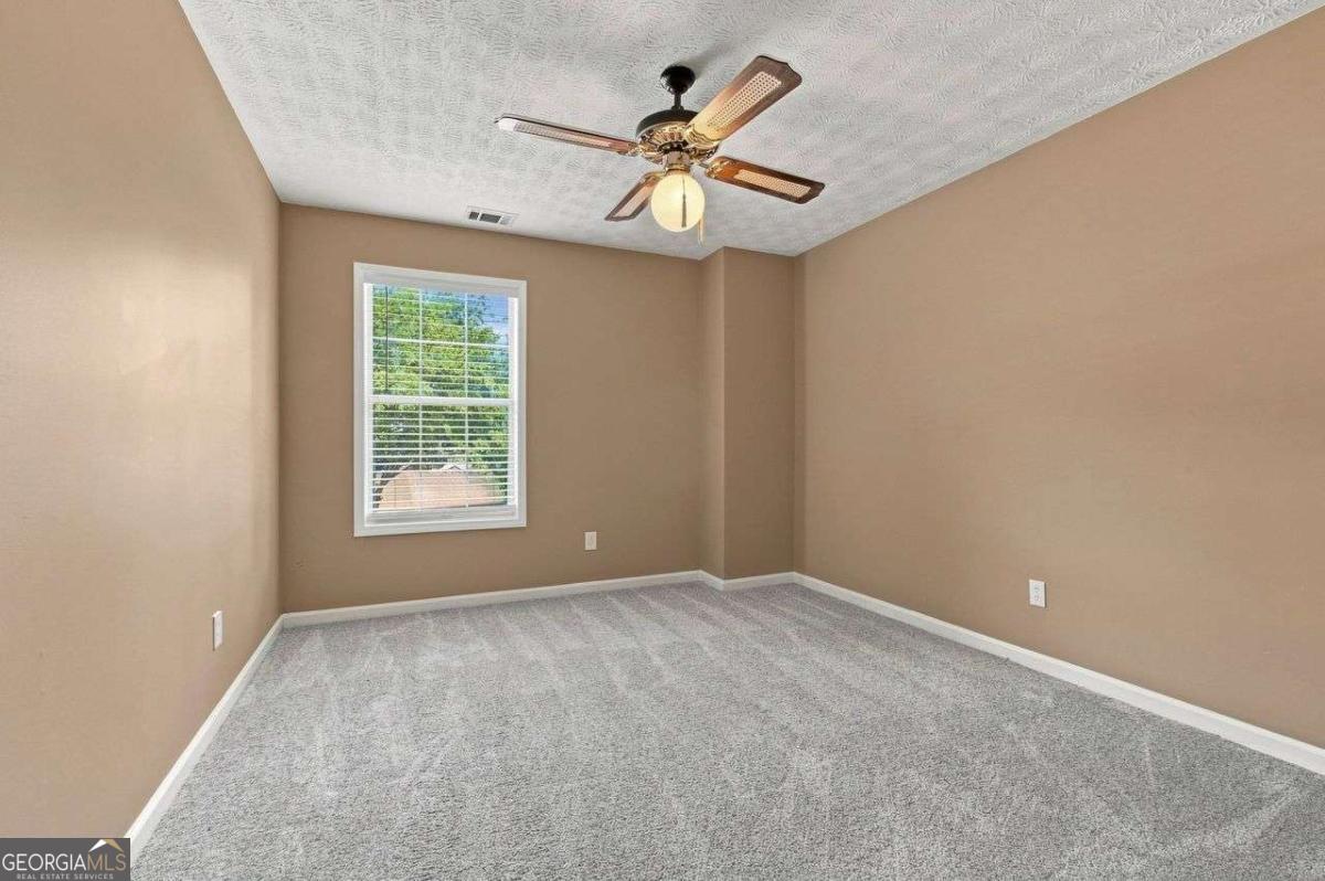9878 Point View Drive Property Photo 22
