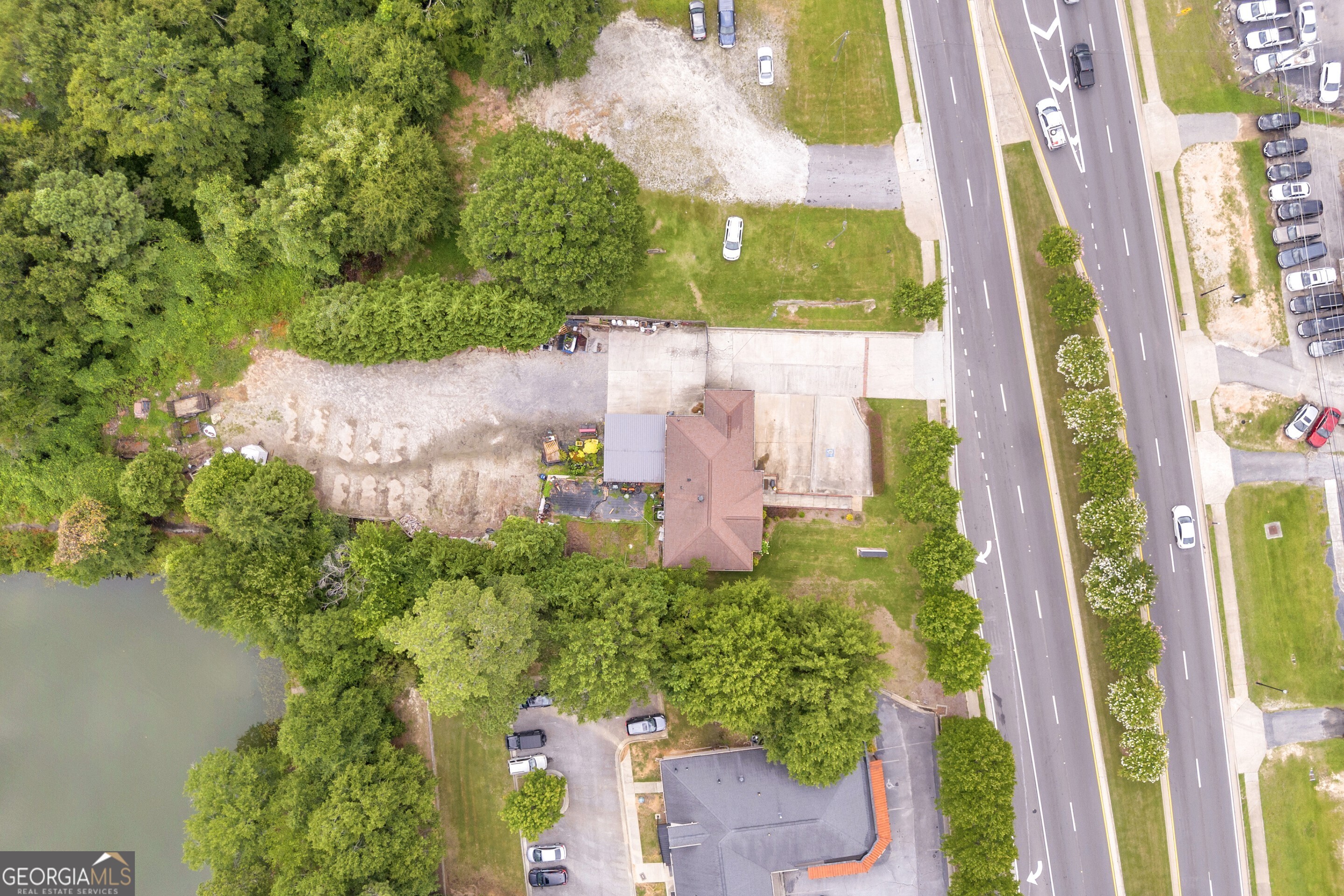 2642 Loganville Highway Property Photo 4