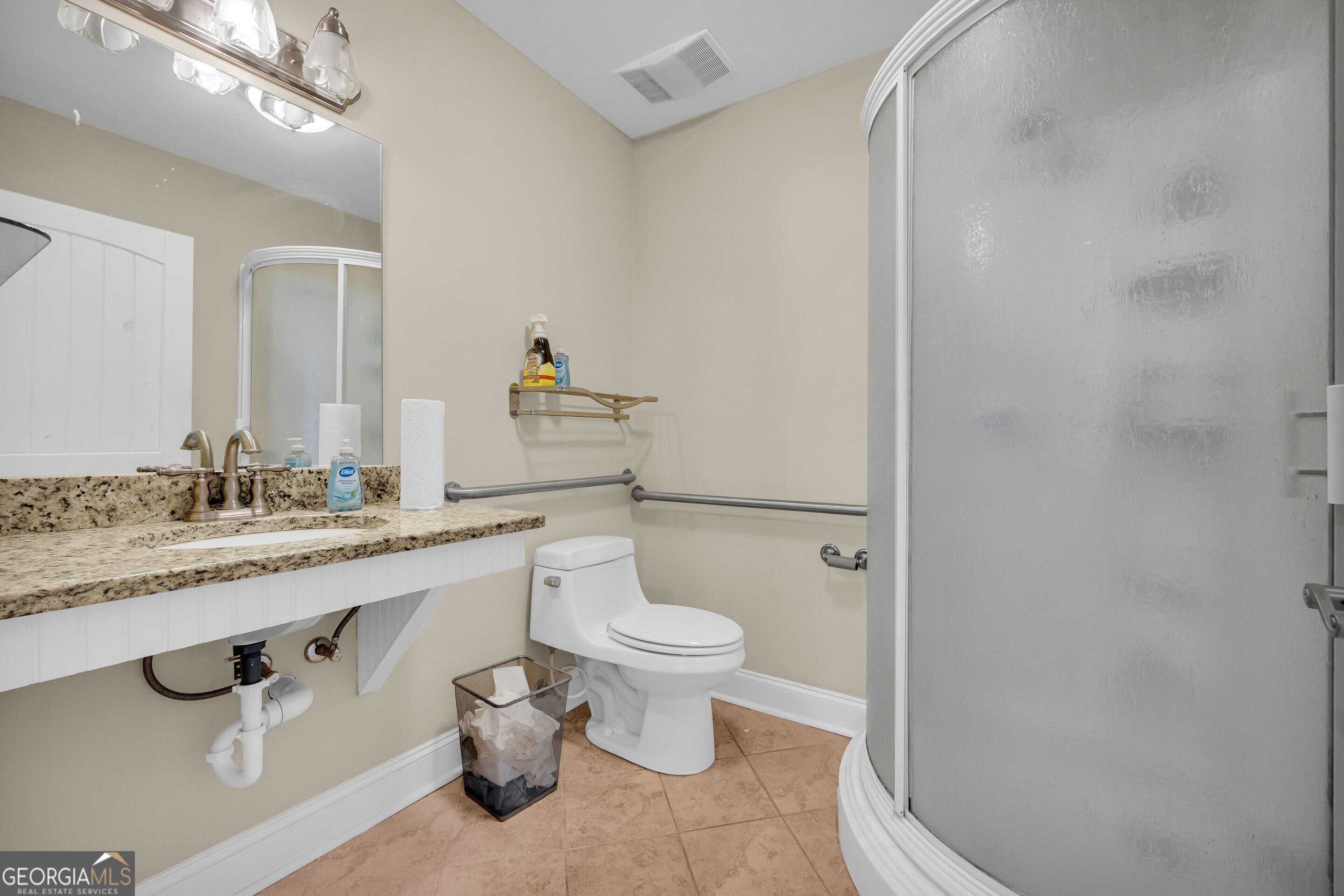 2642 Loganville Highway Property Photo 16