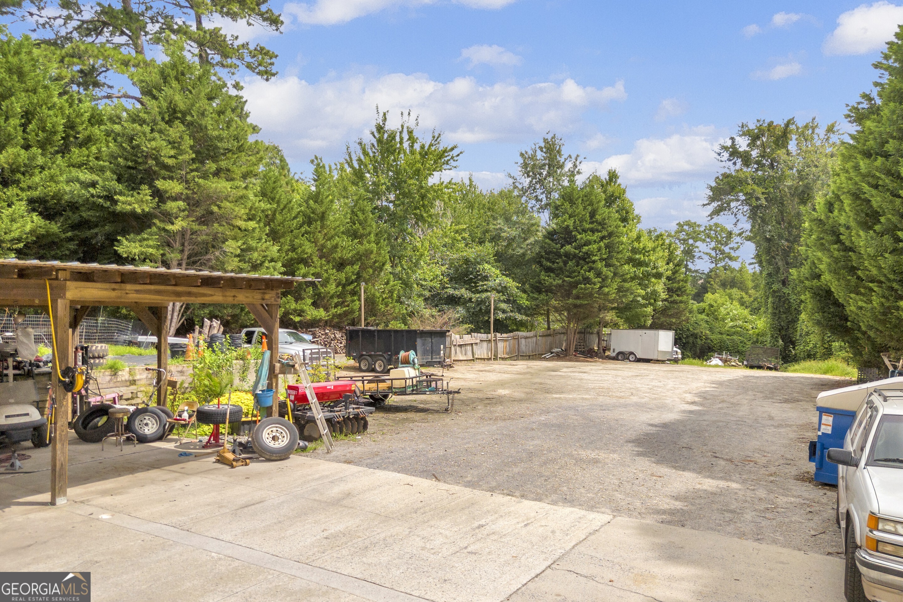 2642 Loganville Highway Property Photo 19