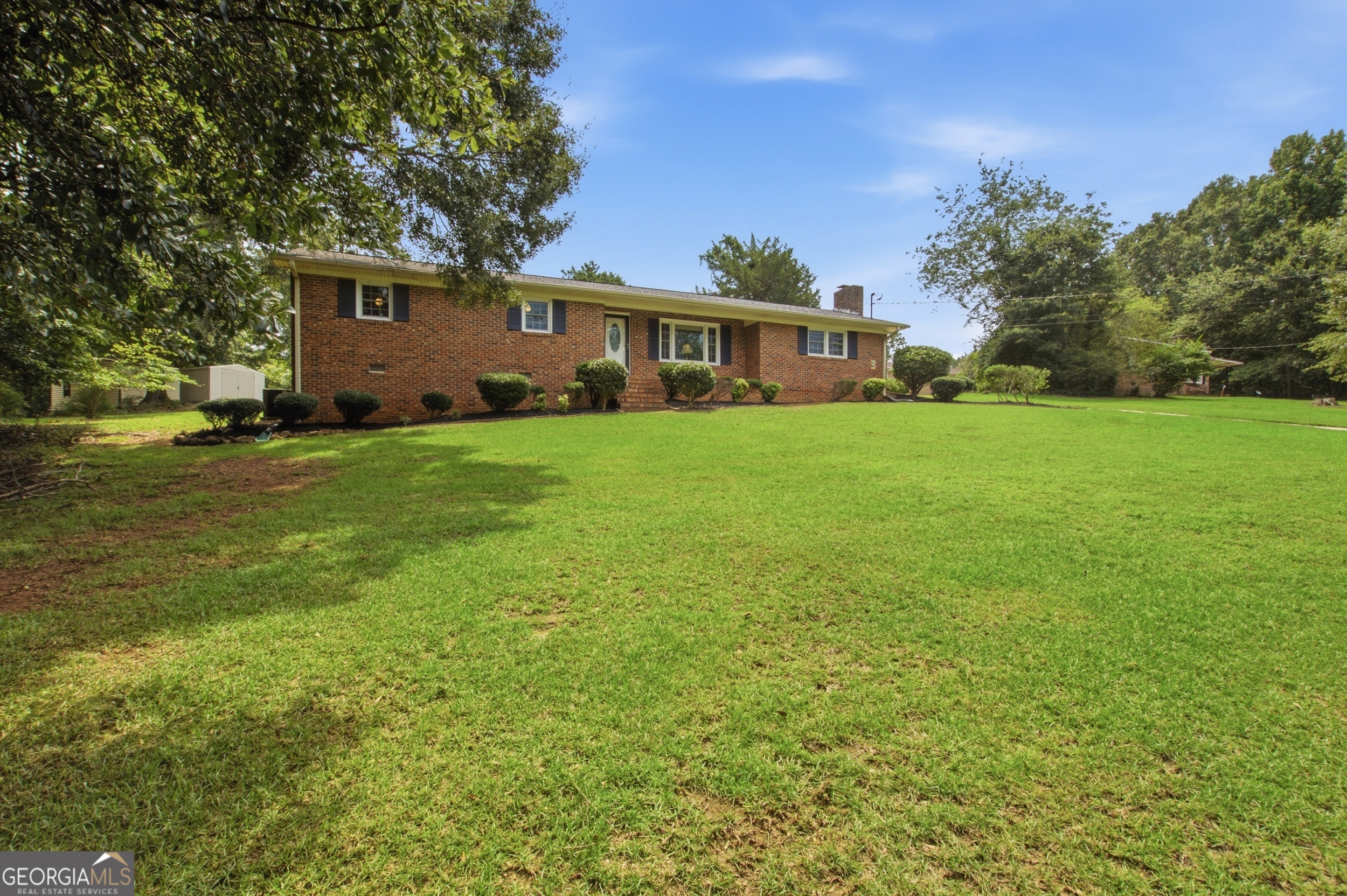 520 Springdale Drive Property Photo 1