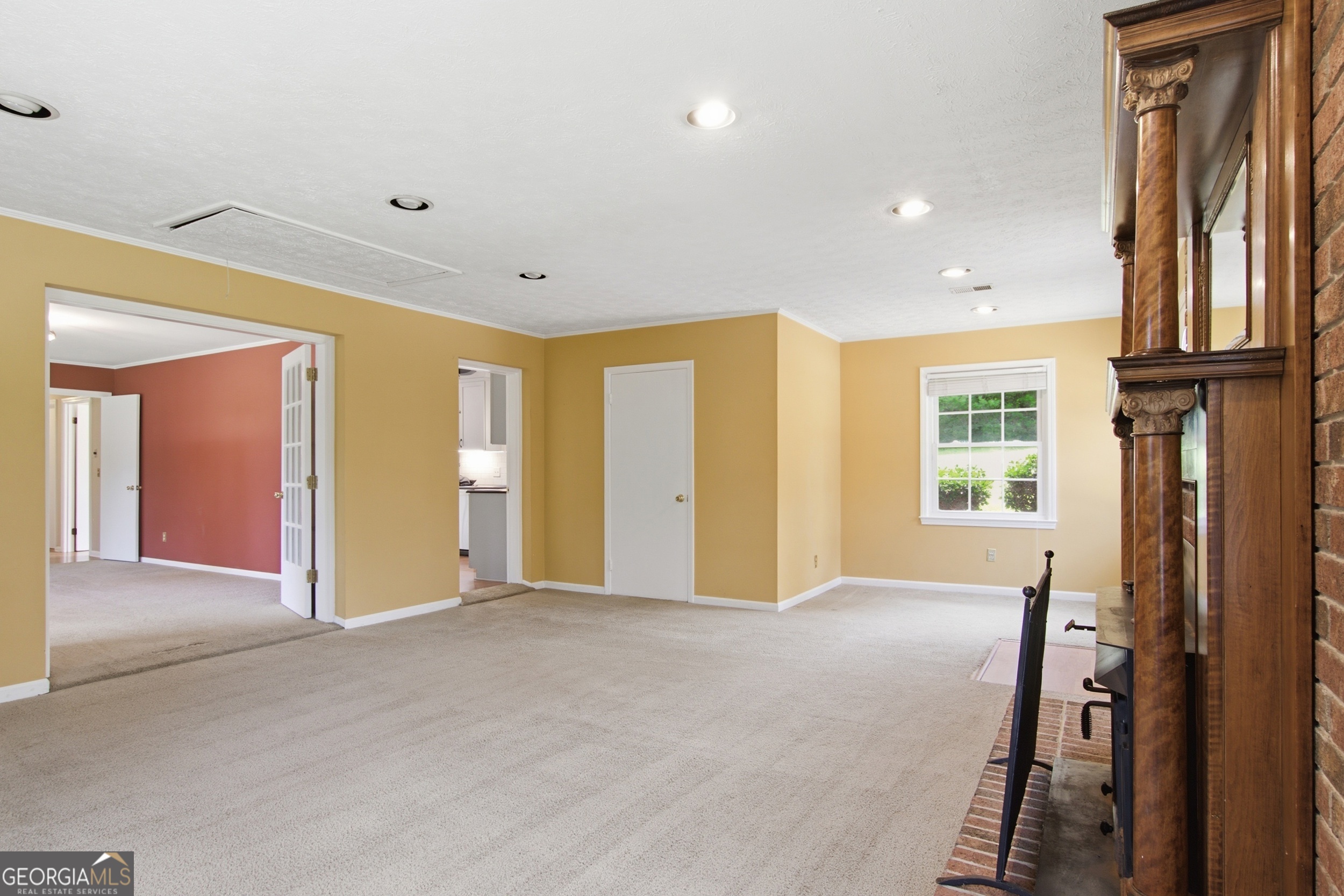 520 Springdale Drive Property Photo 12