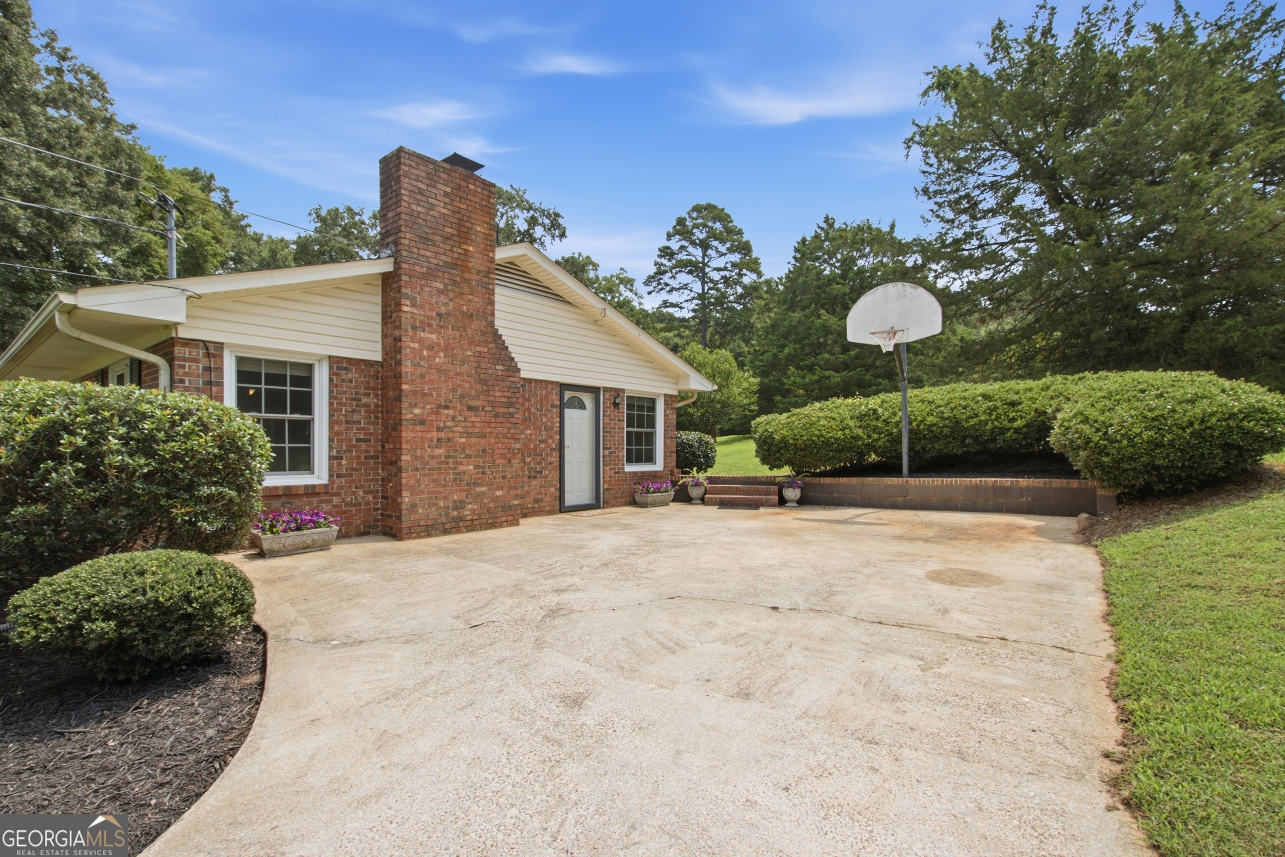 520 Springdale Drive Property Photo 21