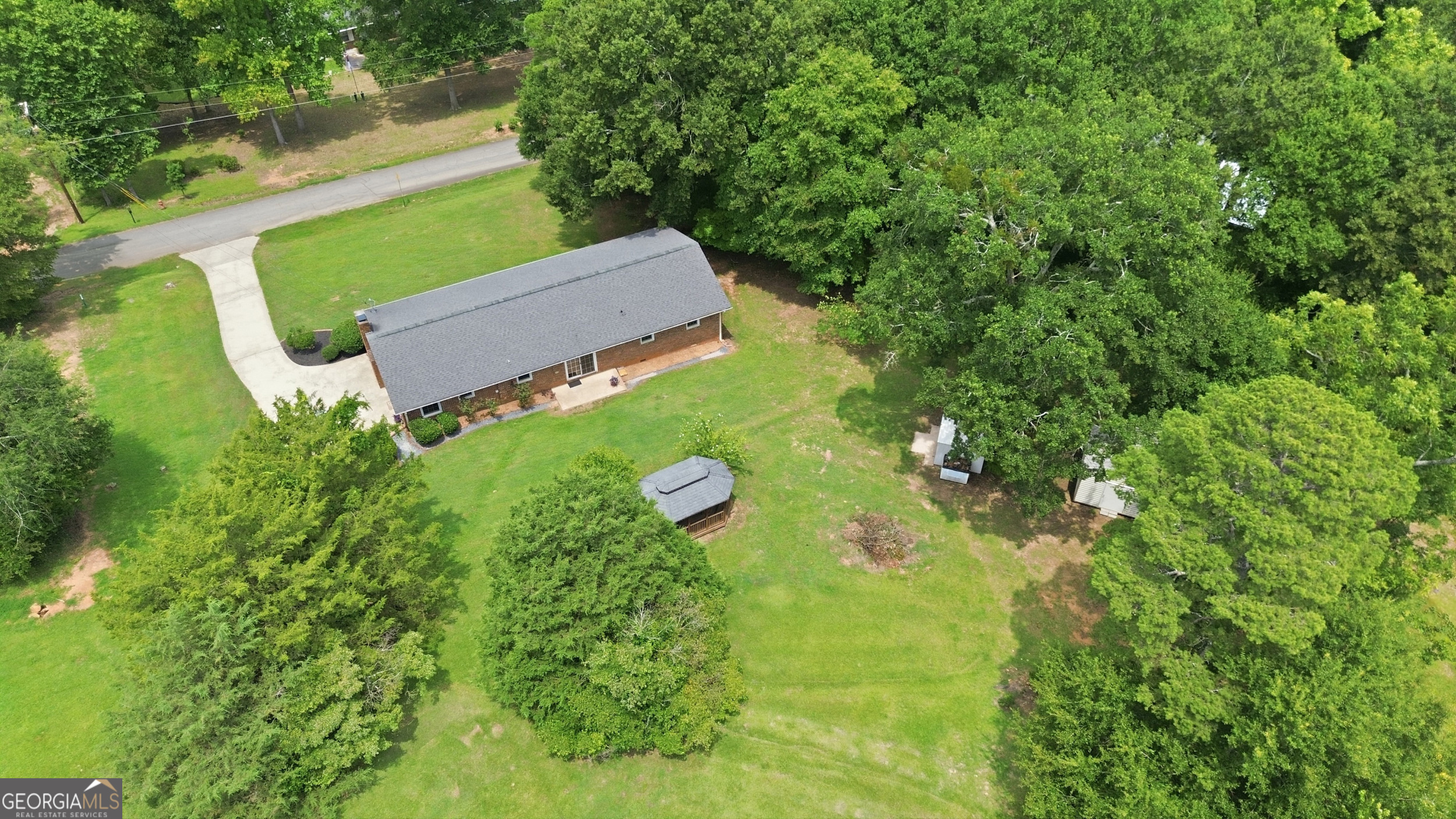 520 Springdale Drive Property Photo 26