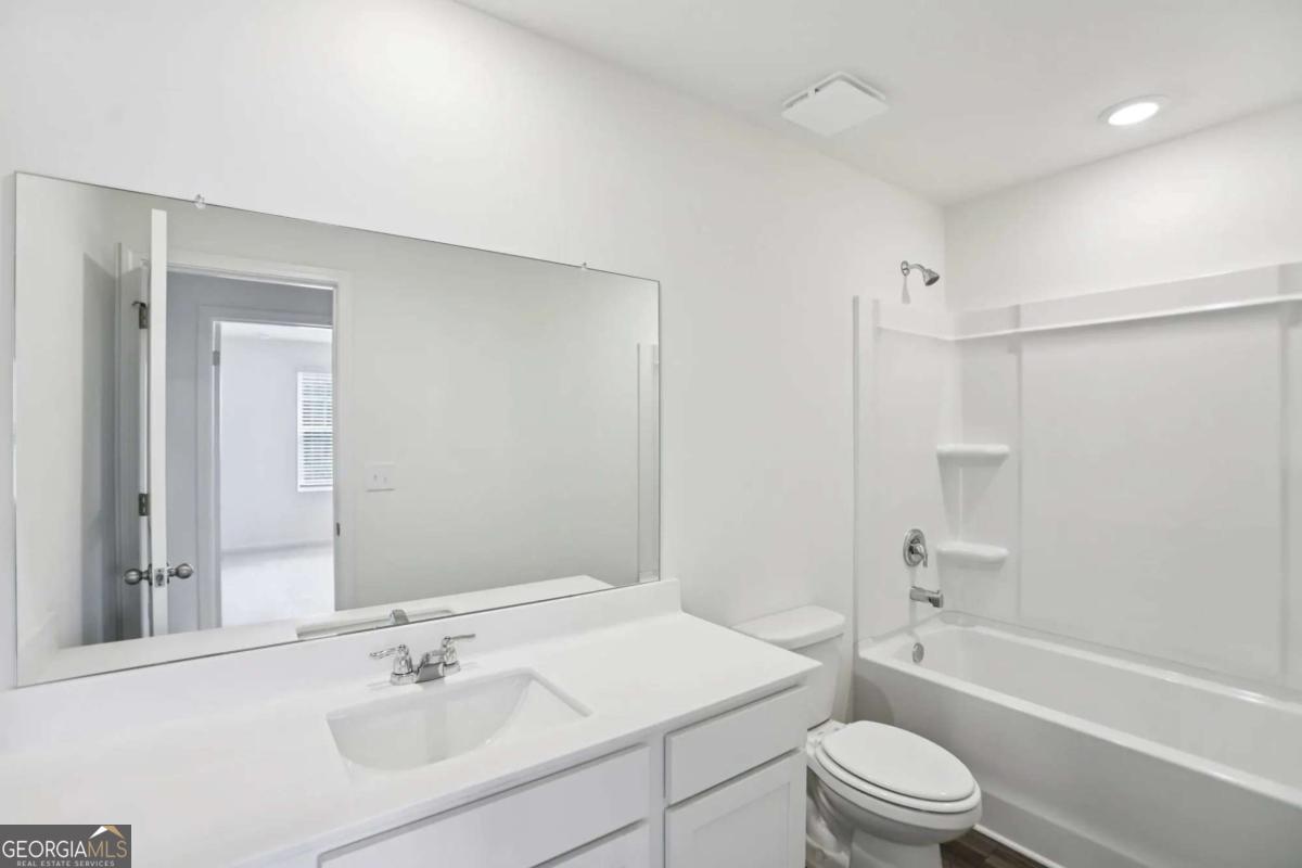 78 Ellenore Drive Property Photo 14