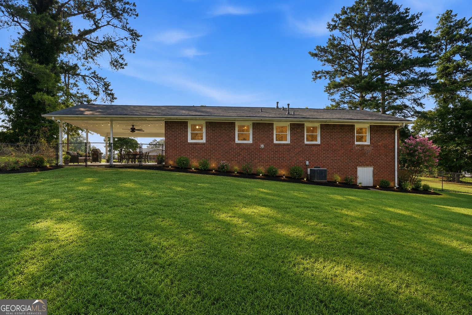 1465 E Highpoint Drive Property Photo 30