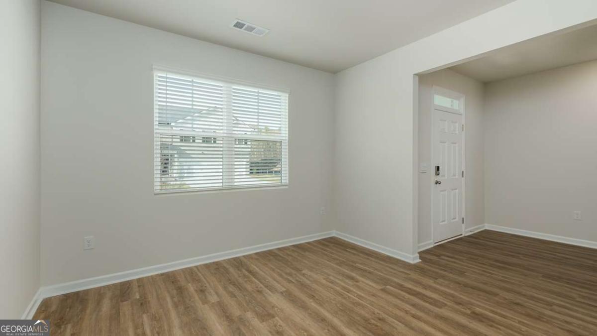 2241 Edgecombe Lane Property Photo 6