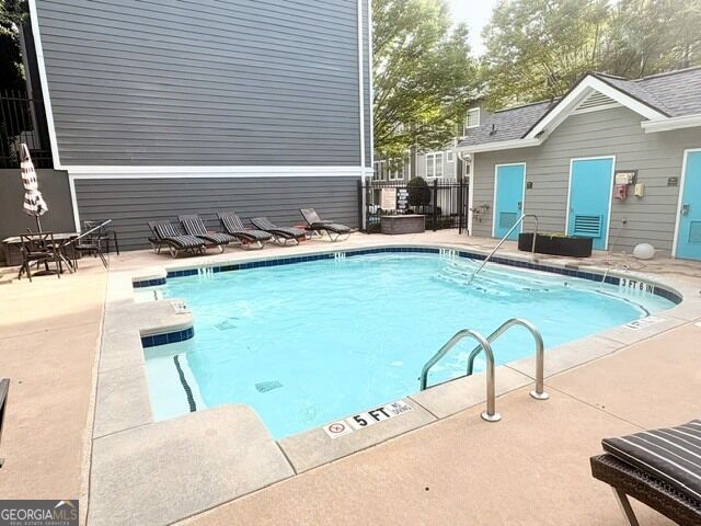 1073 Park Row North Property Photo 15