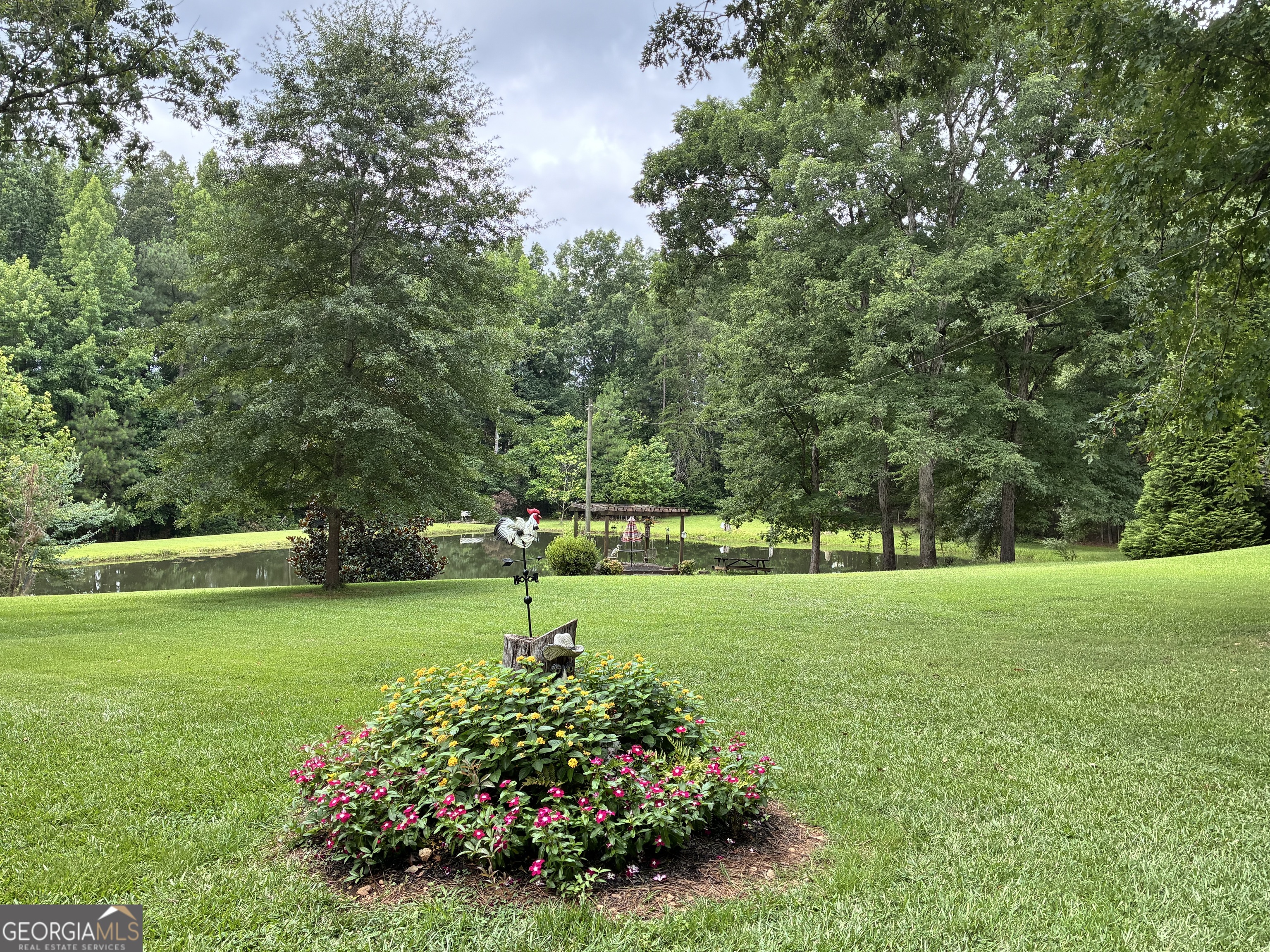 5139 Highway 81 E Property Photo 10