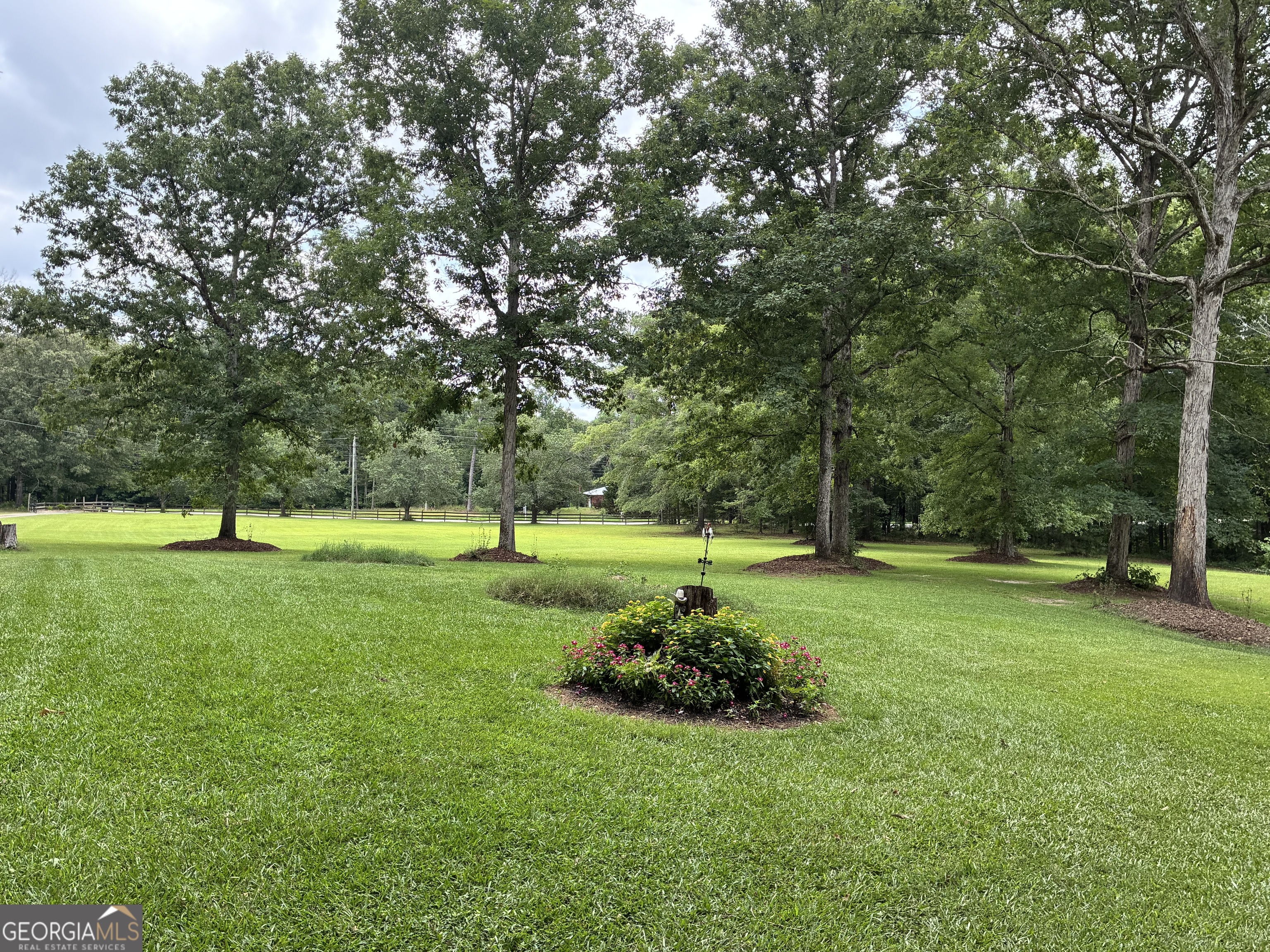 5139 Highway 81 E Property Photo 11