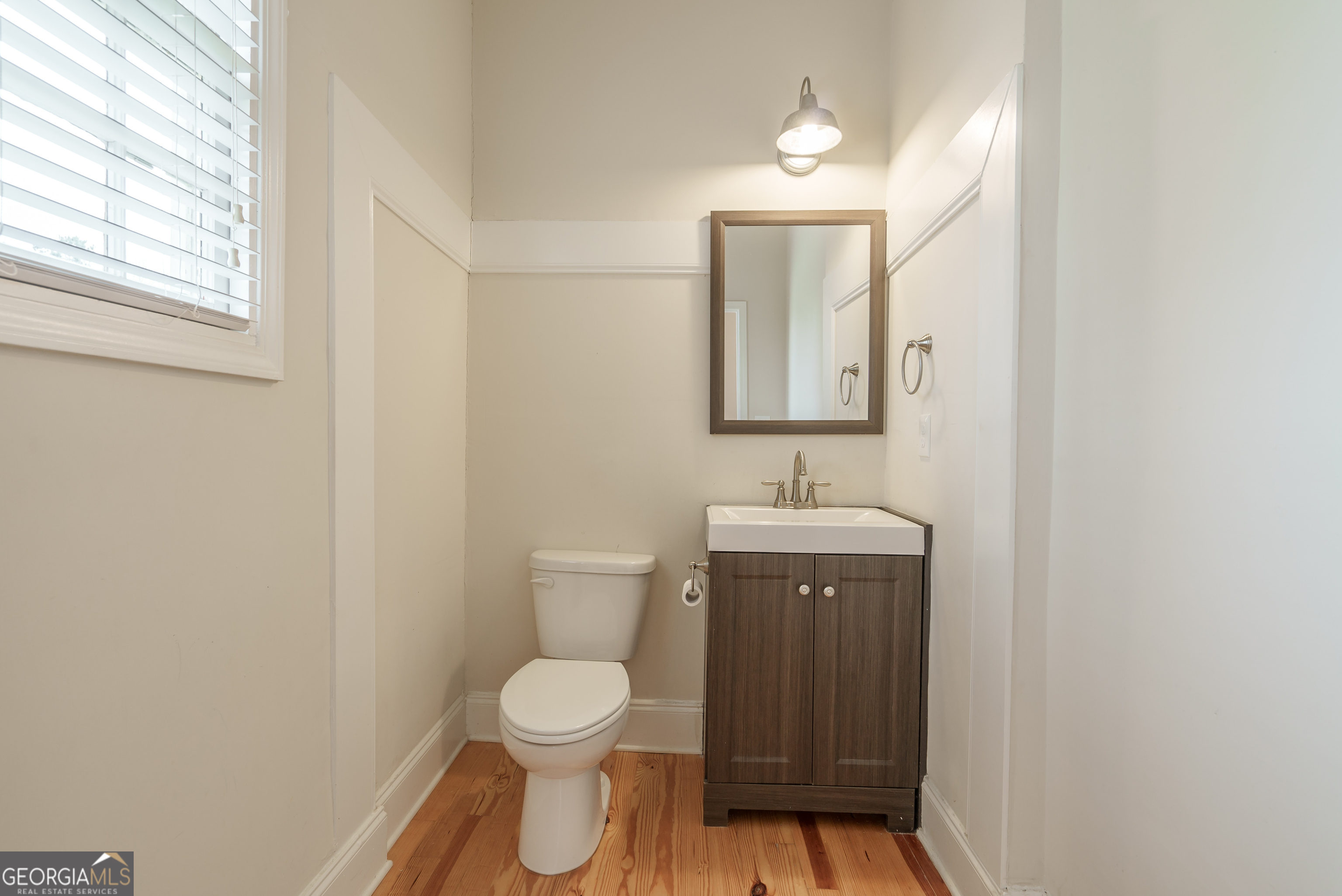696 North Avenue Property Photo 24