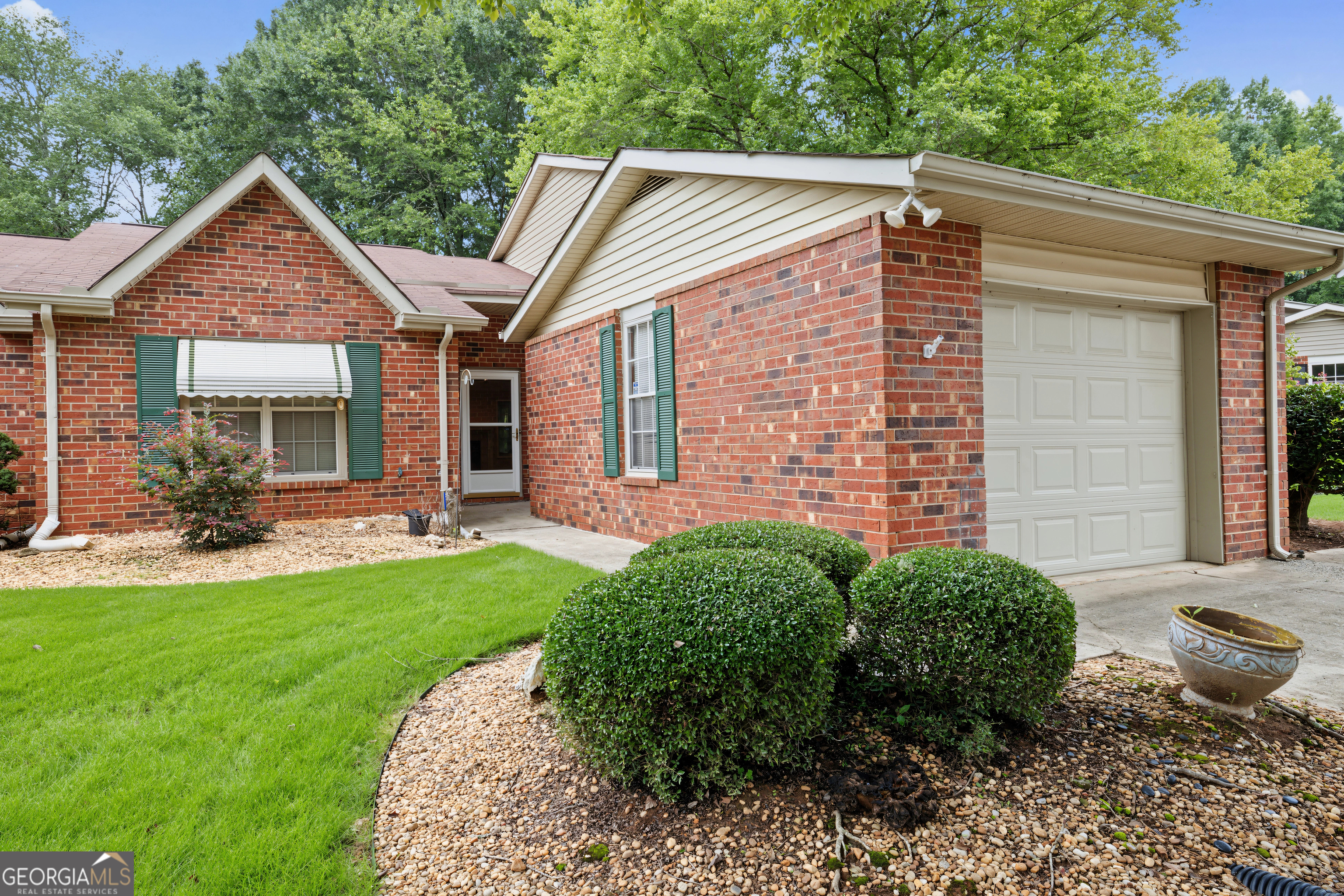 265 Lagrange Court Property Photo 1