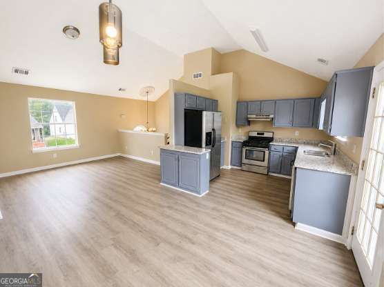 5706 Hidden Brook Circle Property Photo 4