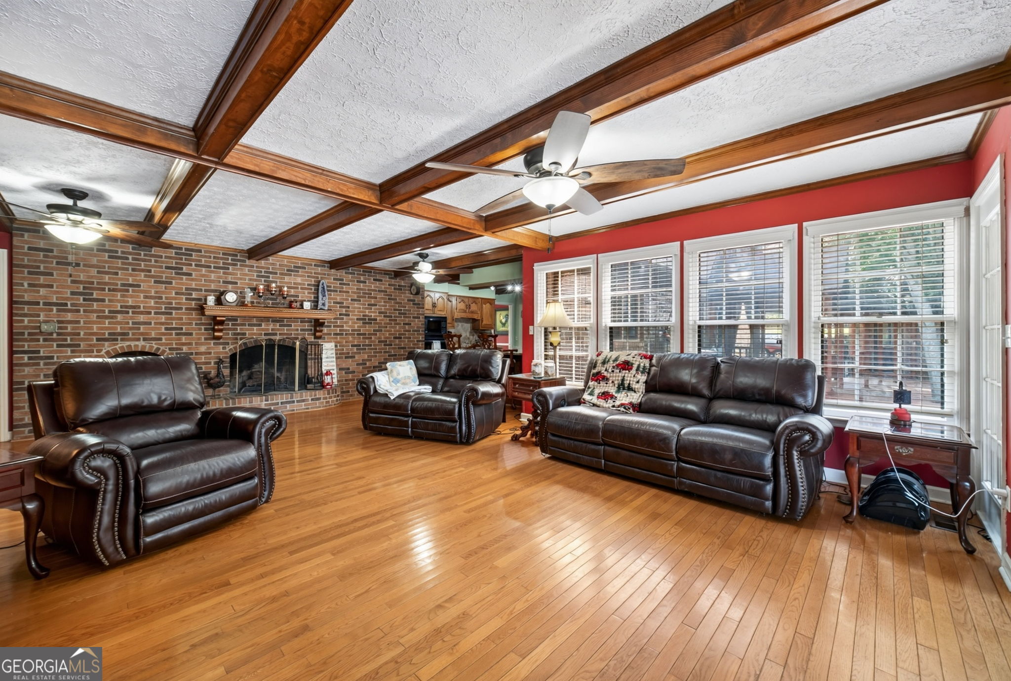 186 Kingston Road Property Photo 13