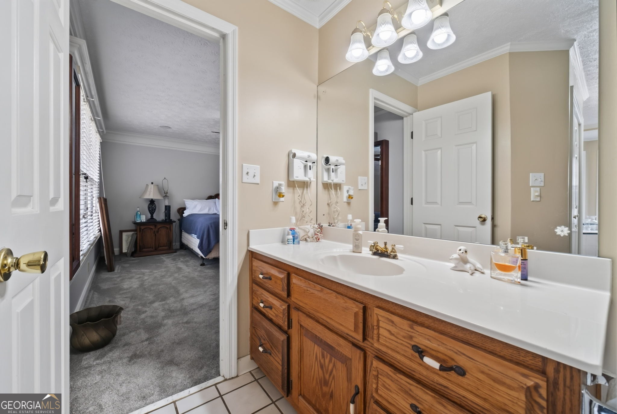 186 Kingston Road Property Photo 38