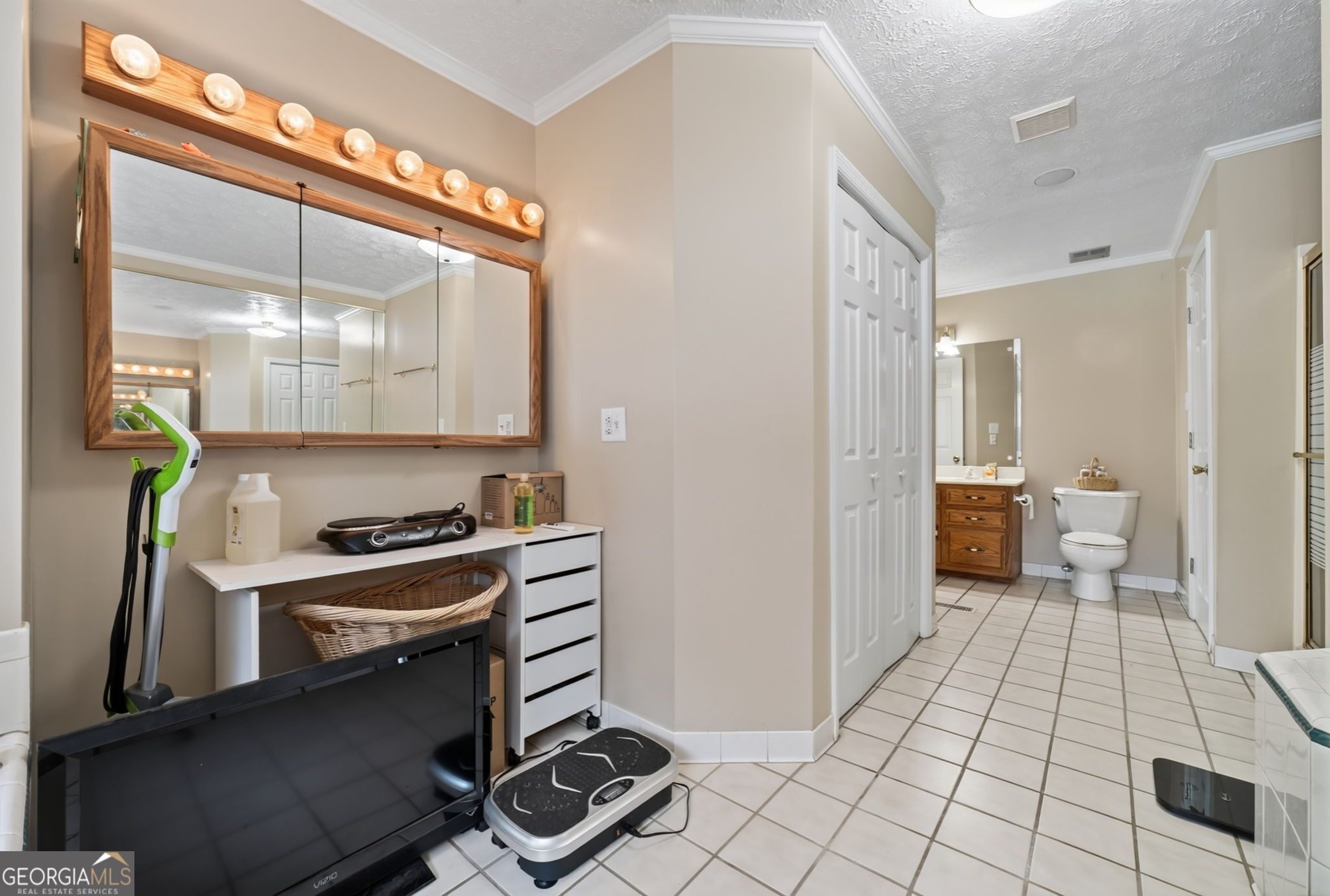 186 Kingston Road Property Photo 41