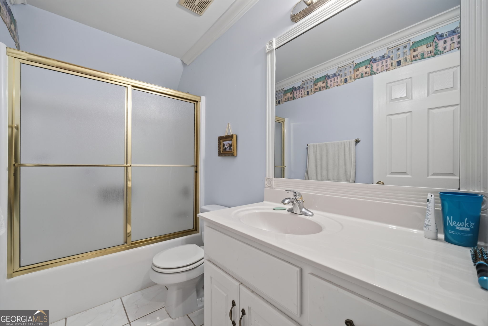 186 Kingston Road Property Photo 50
