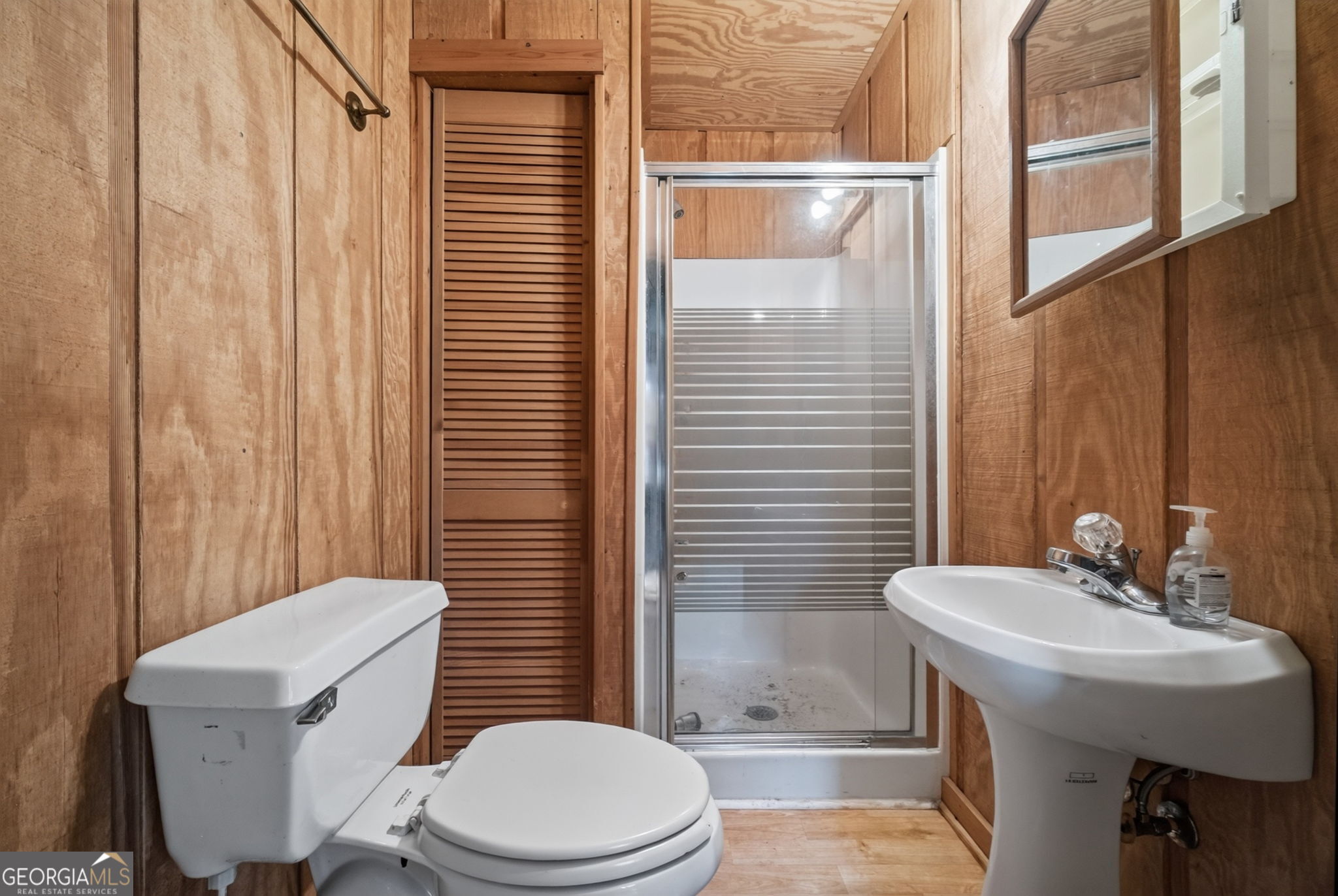 186 Kingston Road Property Photo 62