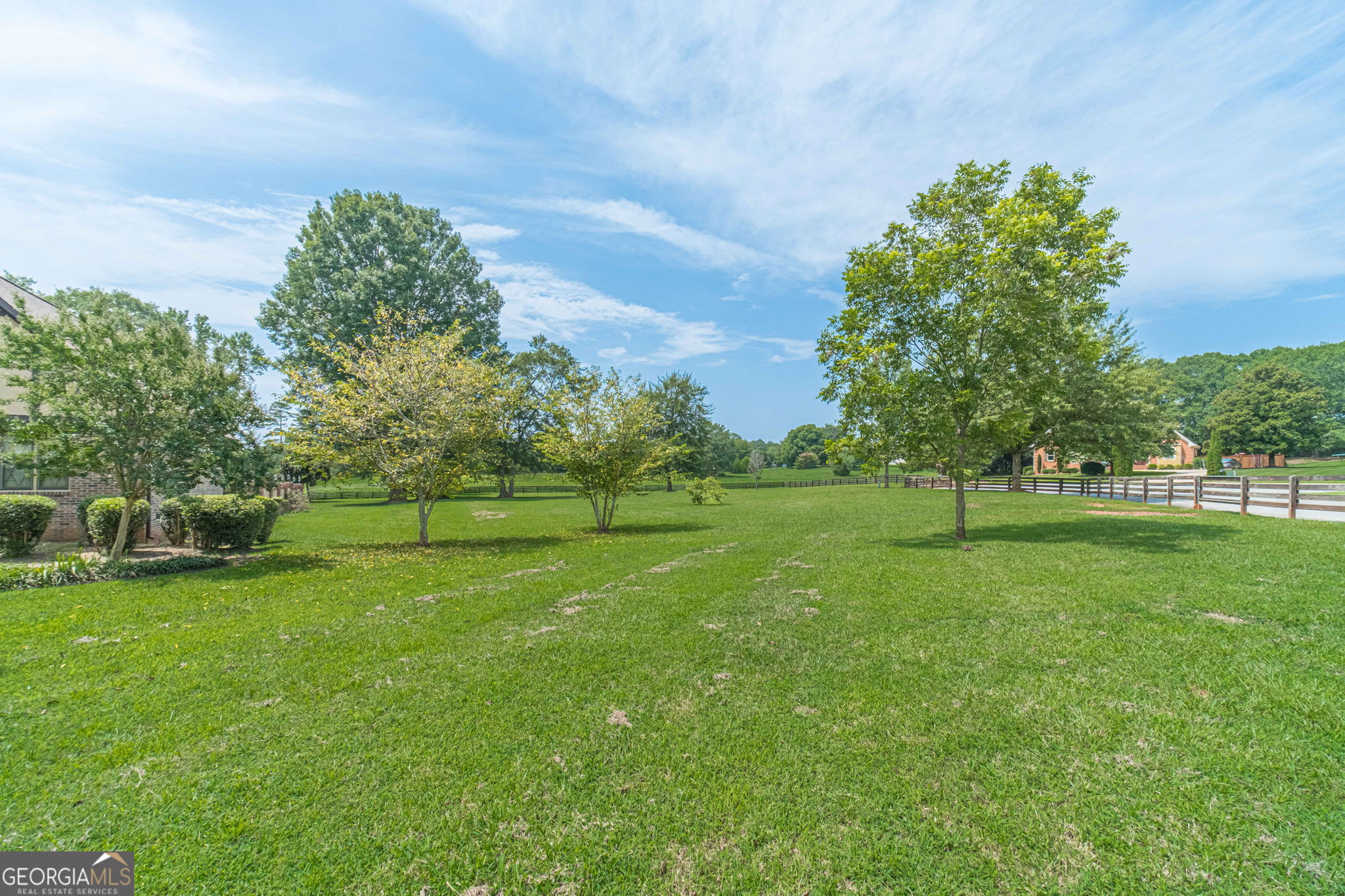 186 Kingston Road Property Photo 75