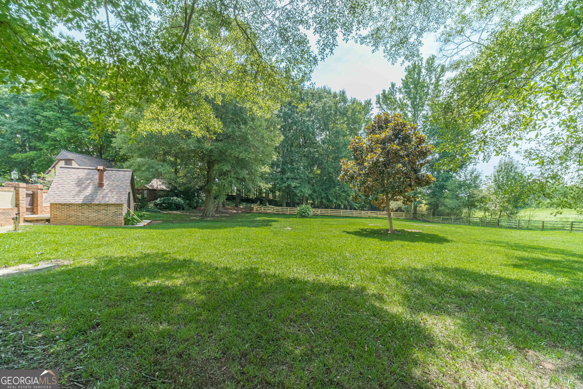 186 Kingston Road Property Photo 78