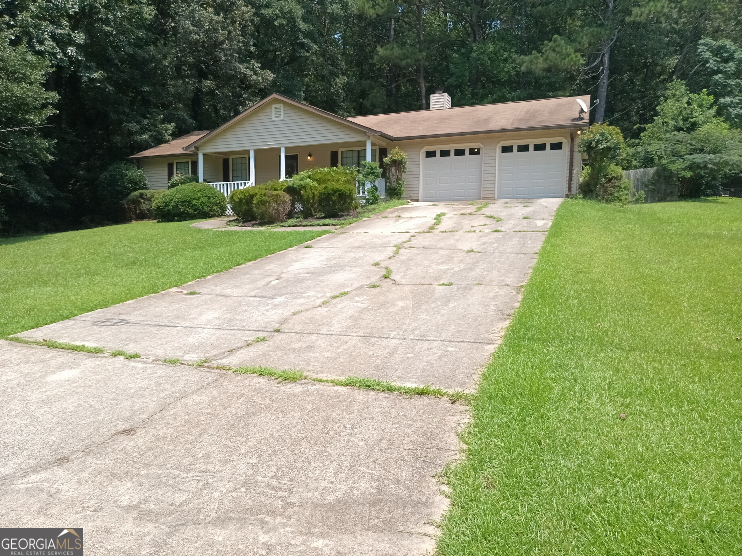 158 Stokes Drive Property Photo 1