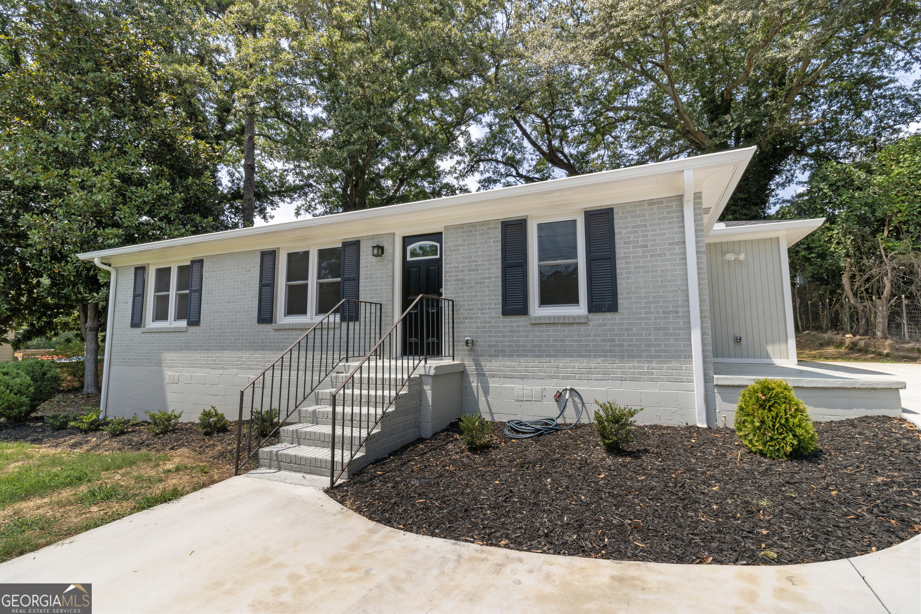 66 Troy Street Property Photo 1