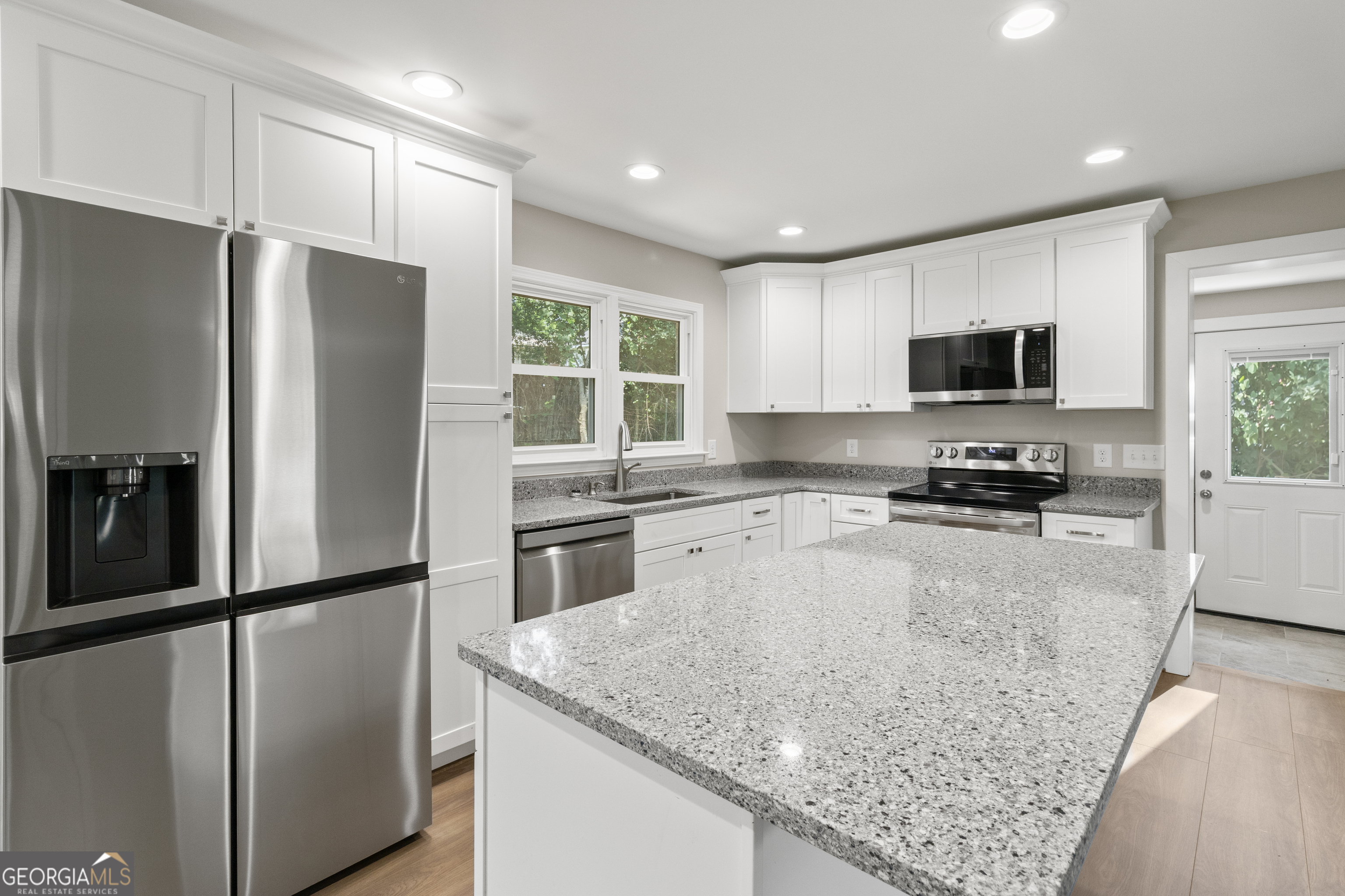 66 Troy Street Property Photo 12