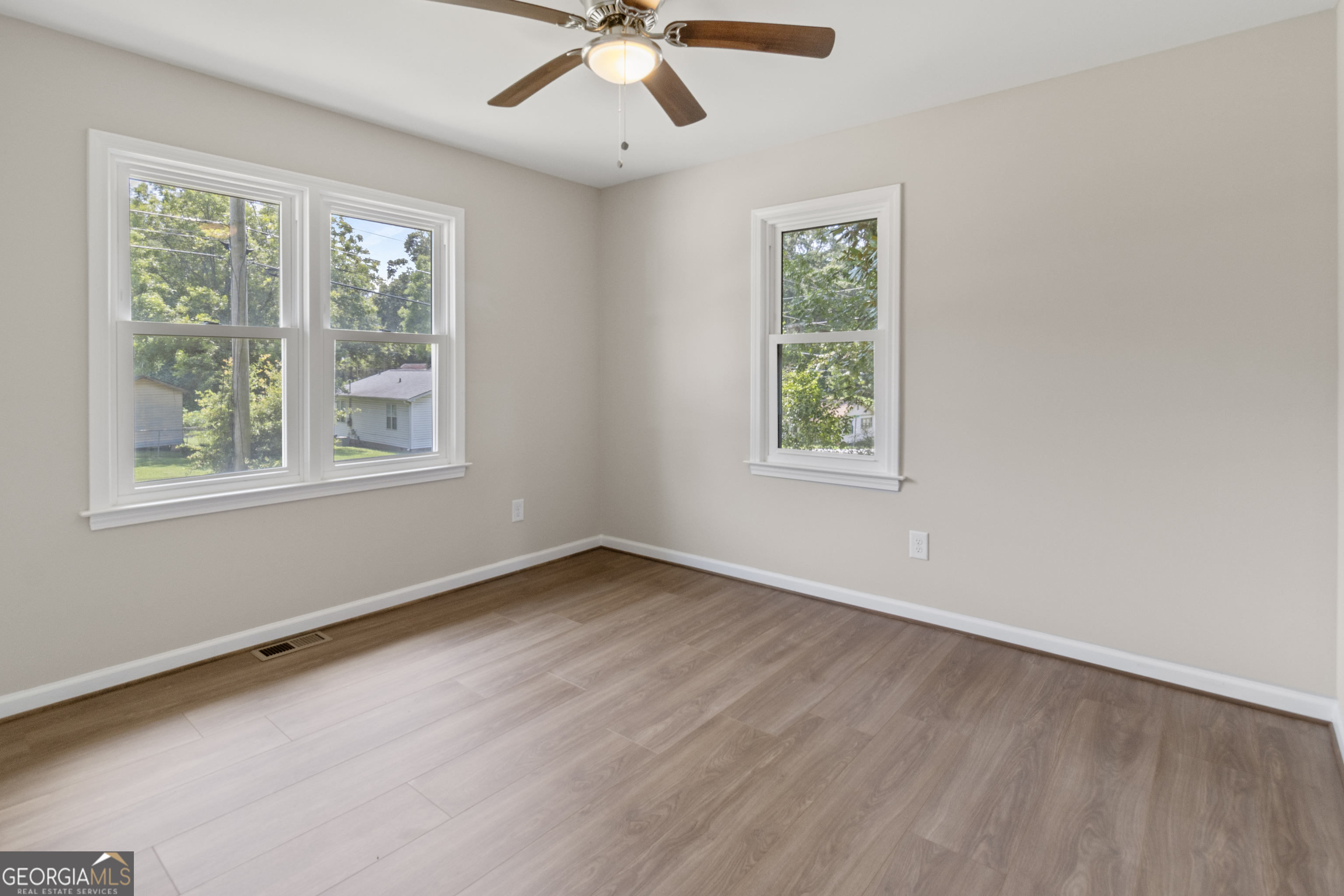 66 Troy Street Property Photo 23