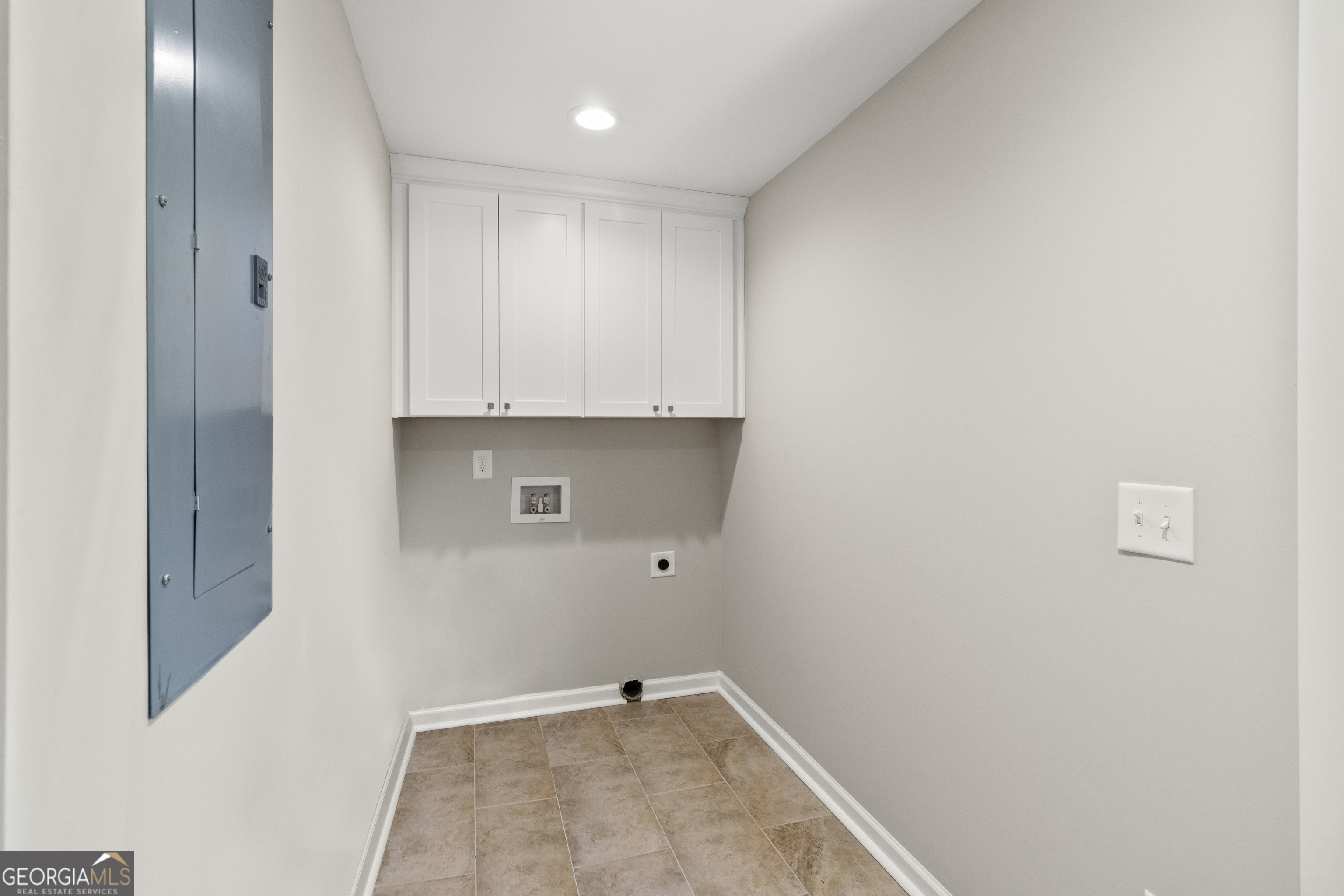 66 Troy Street Property Photo 25